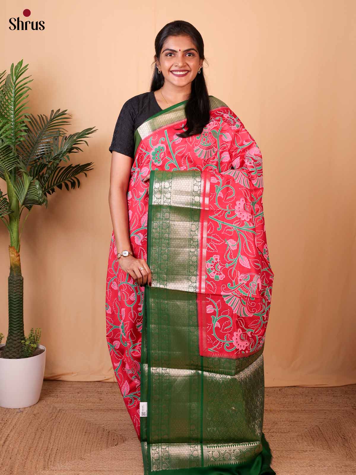 Flower Red & Green - Tussar Saree