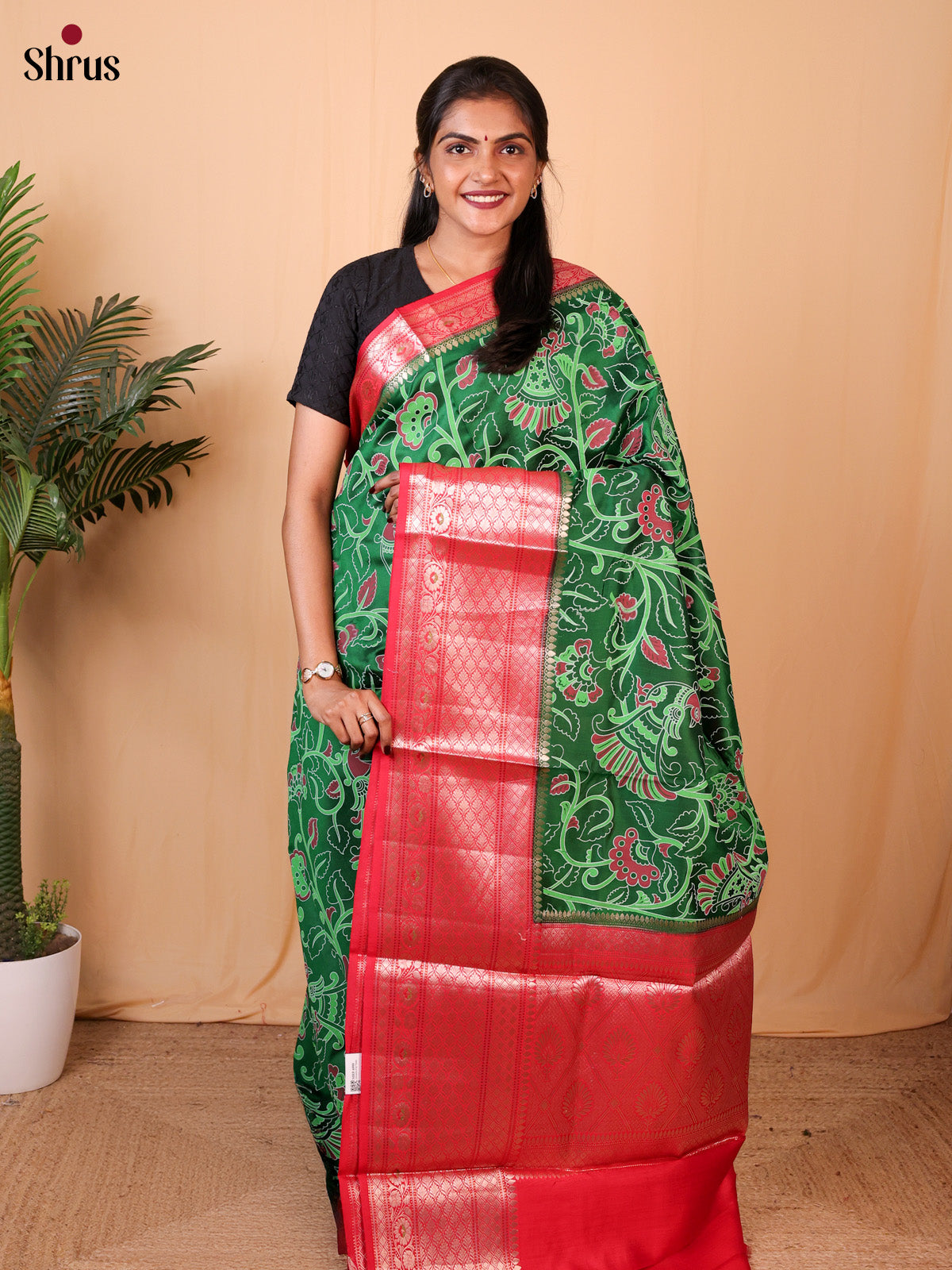 flower design Green & Red - Tussar Saree