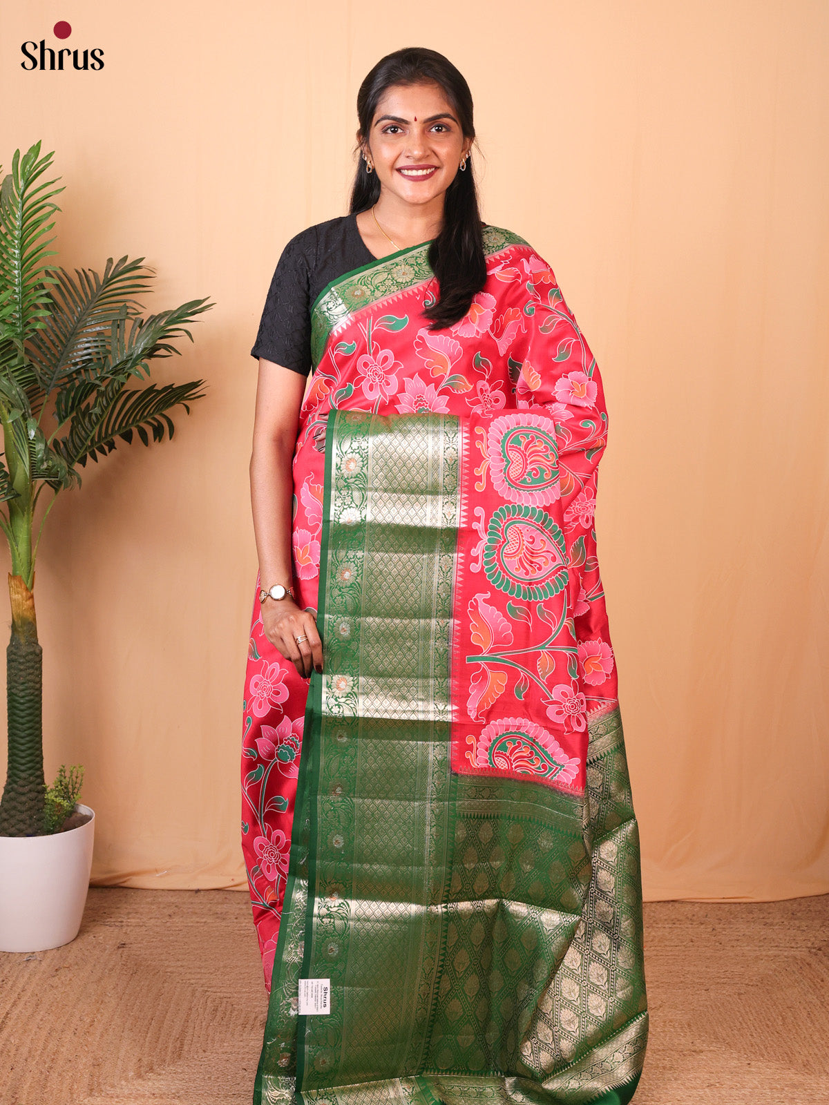 flower design Red & Green - Tussar Saree