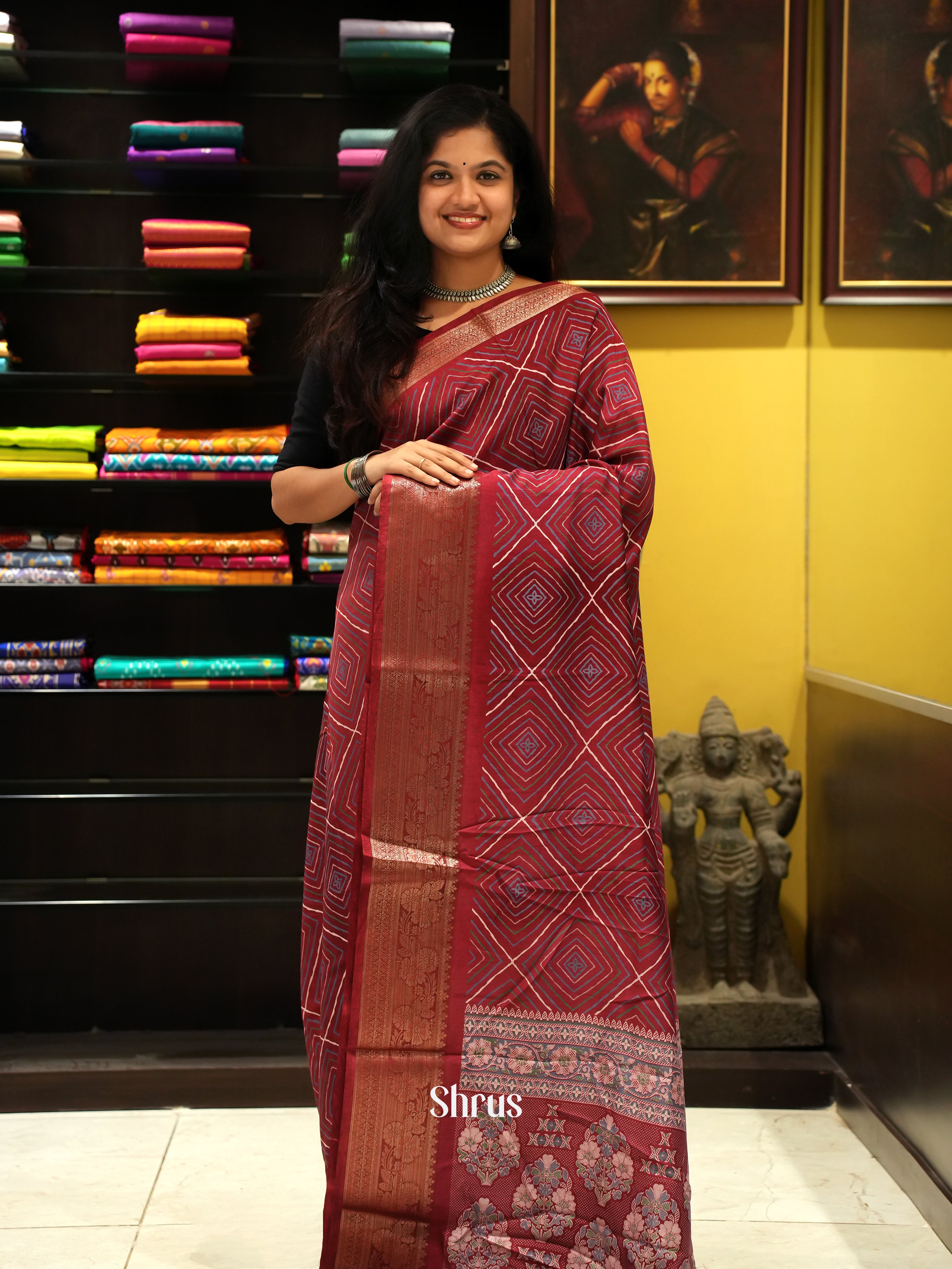red(Single Tone)- Semi Crepe Saree - Shop on ShrusEternity.com