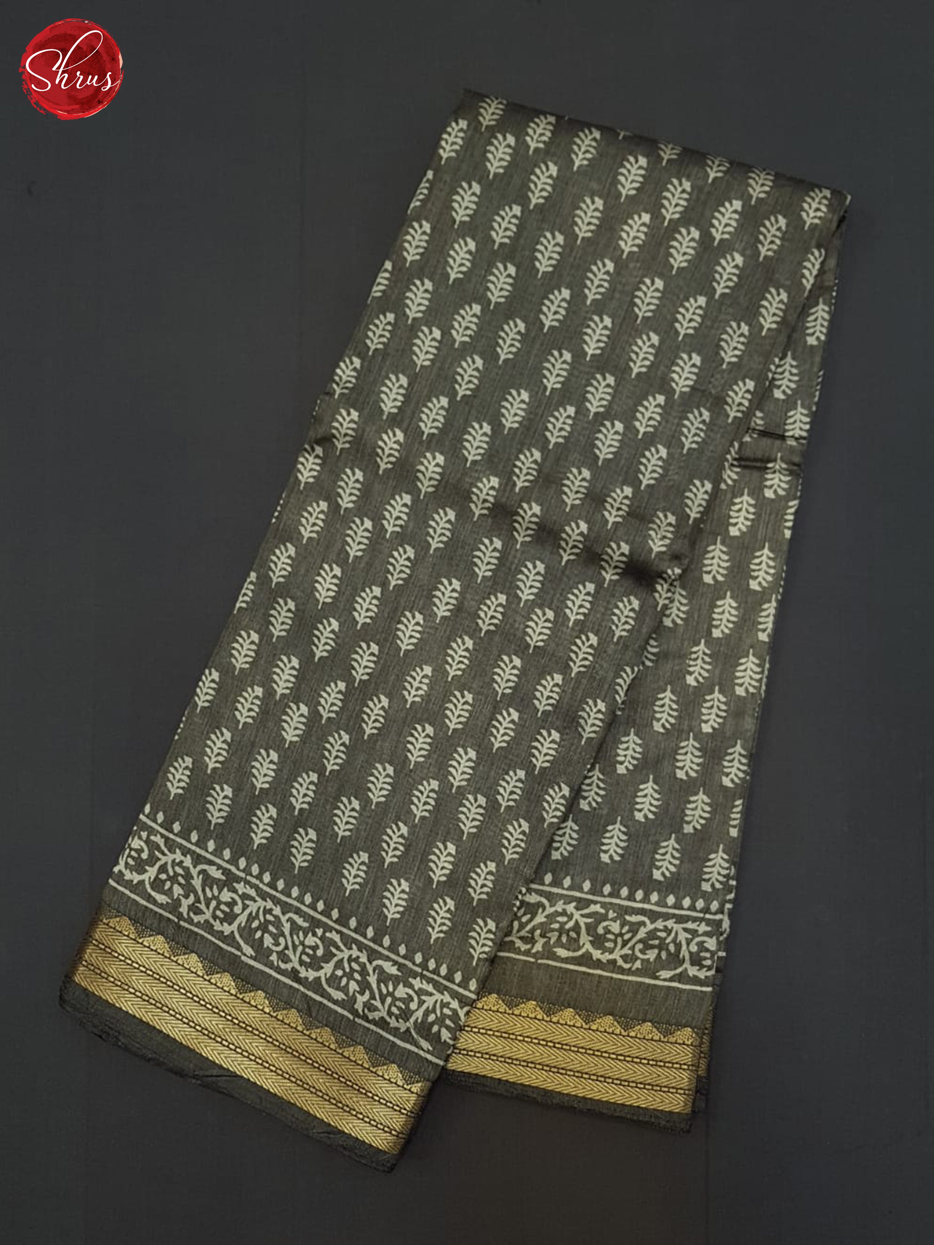Grey(Single Tone)- Semi Matka Saree - Shop on ShrusEternity.com