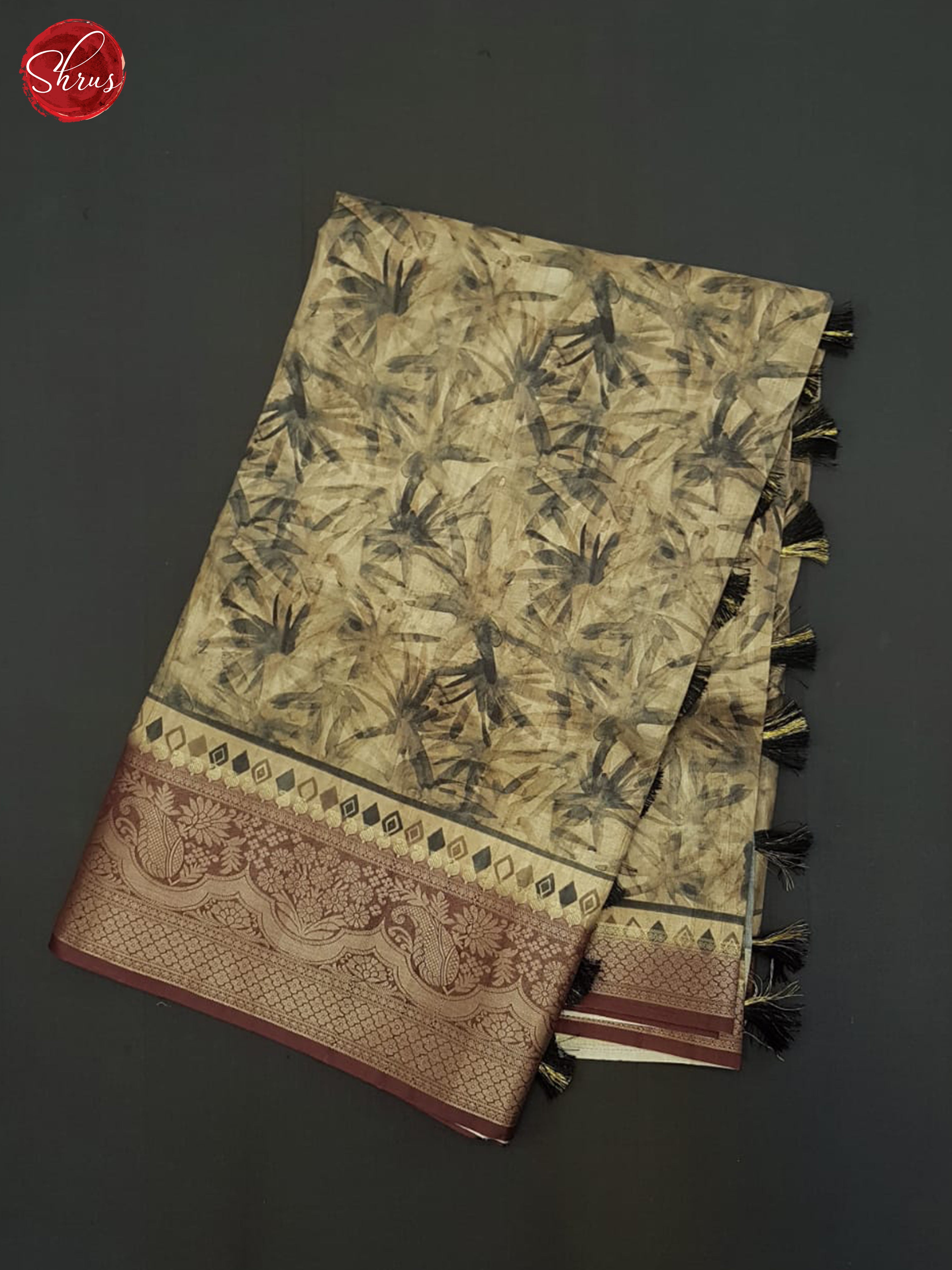 Beige & Grey- Semi Tussar Saree - Shop on ShrusEternity.com