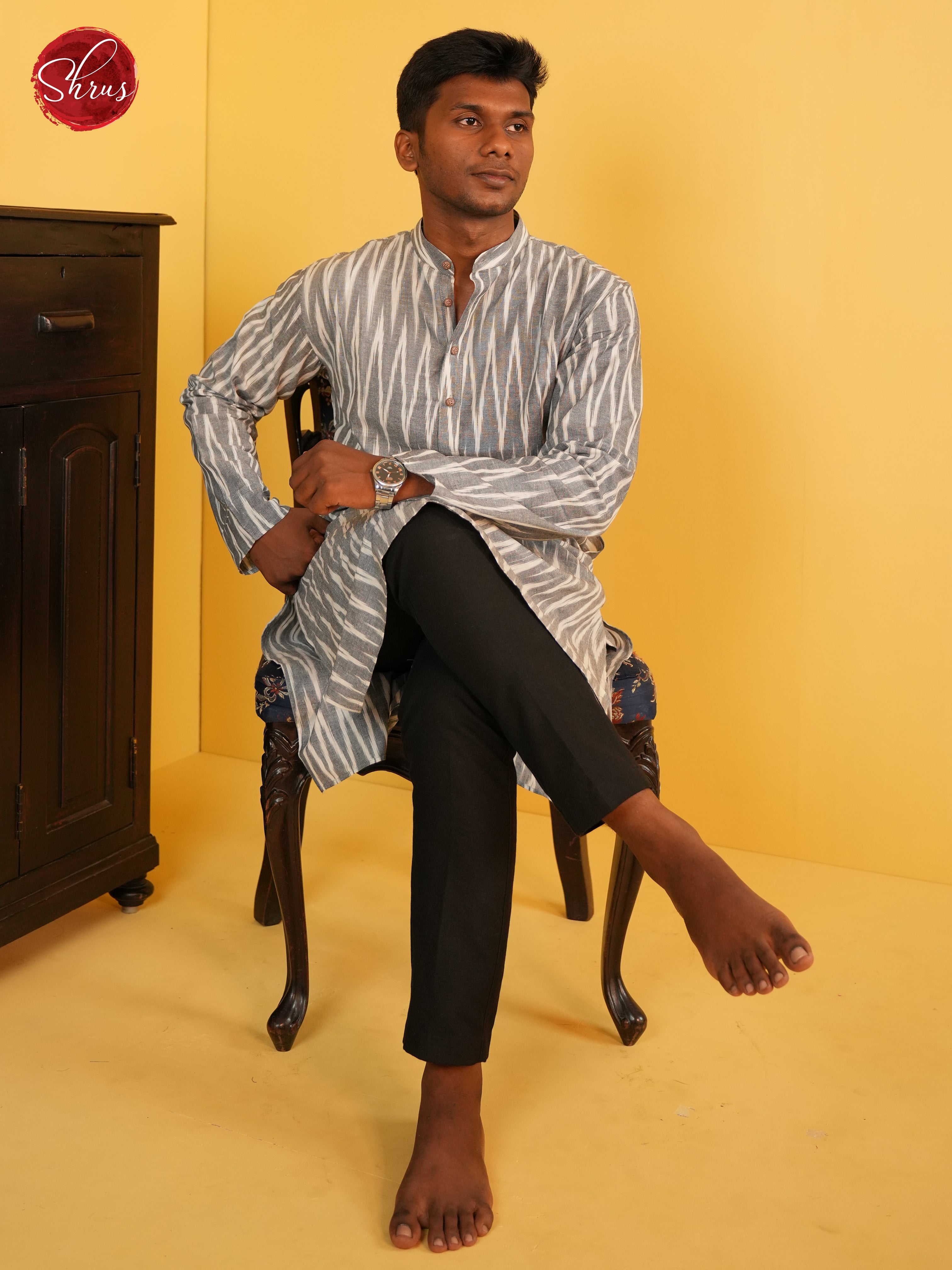 BJS16292 -Readymade Mens Kurta - Shop on ShrusEternity.com