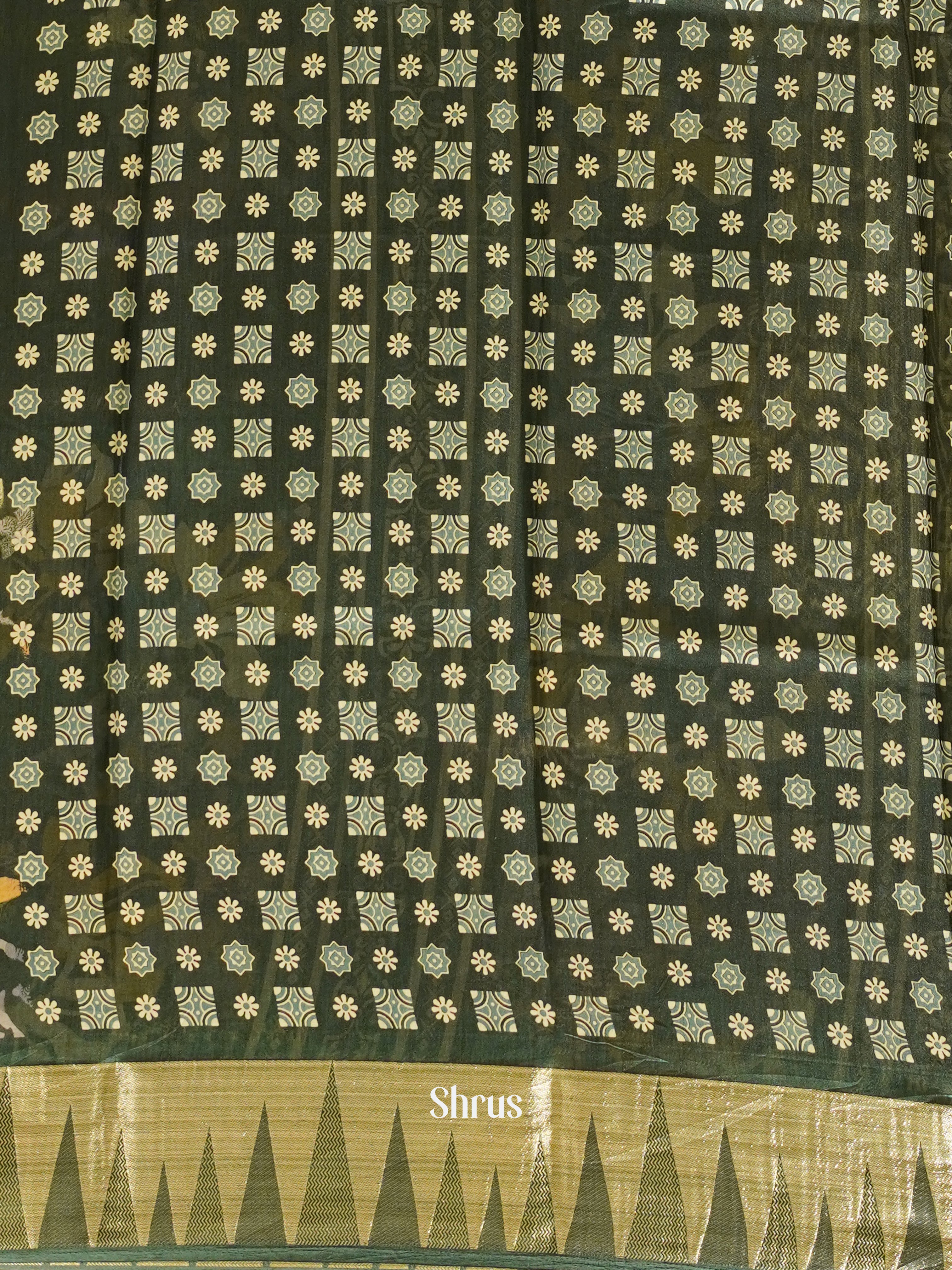 Green(Single Tone) - Semi crepe Saree - Shop on ShrusEternity.com