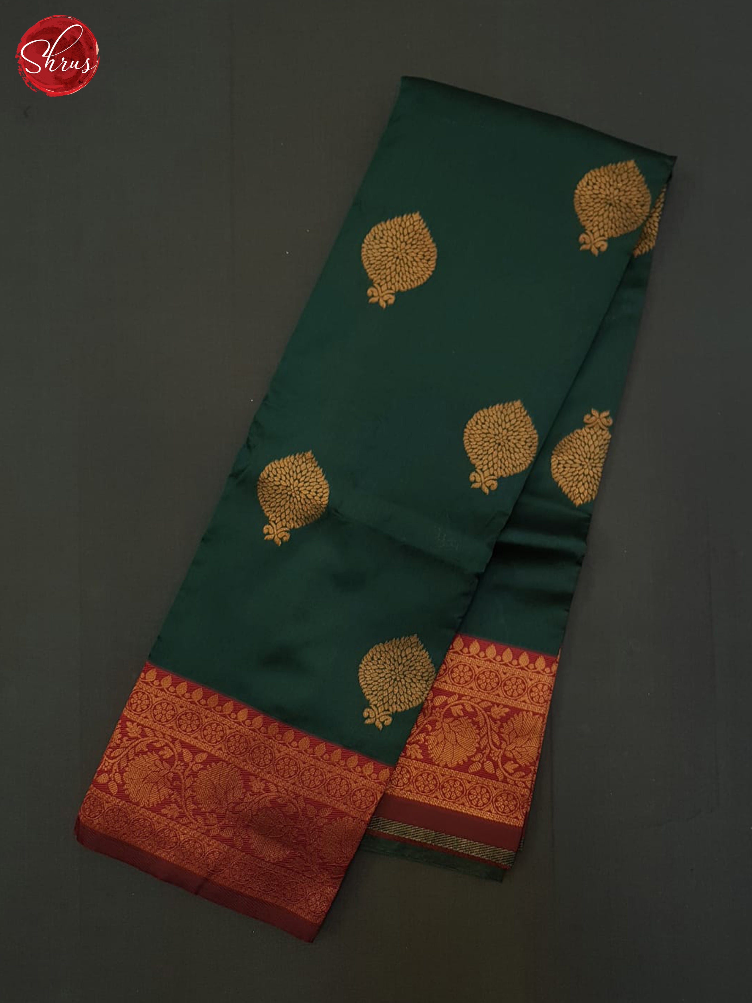 Green And Arakku Maroon- Semi Soft Silk Saree - Shop on ShrusEternity.com