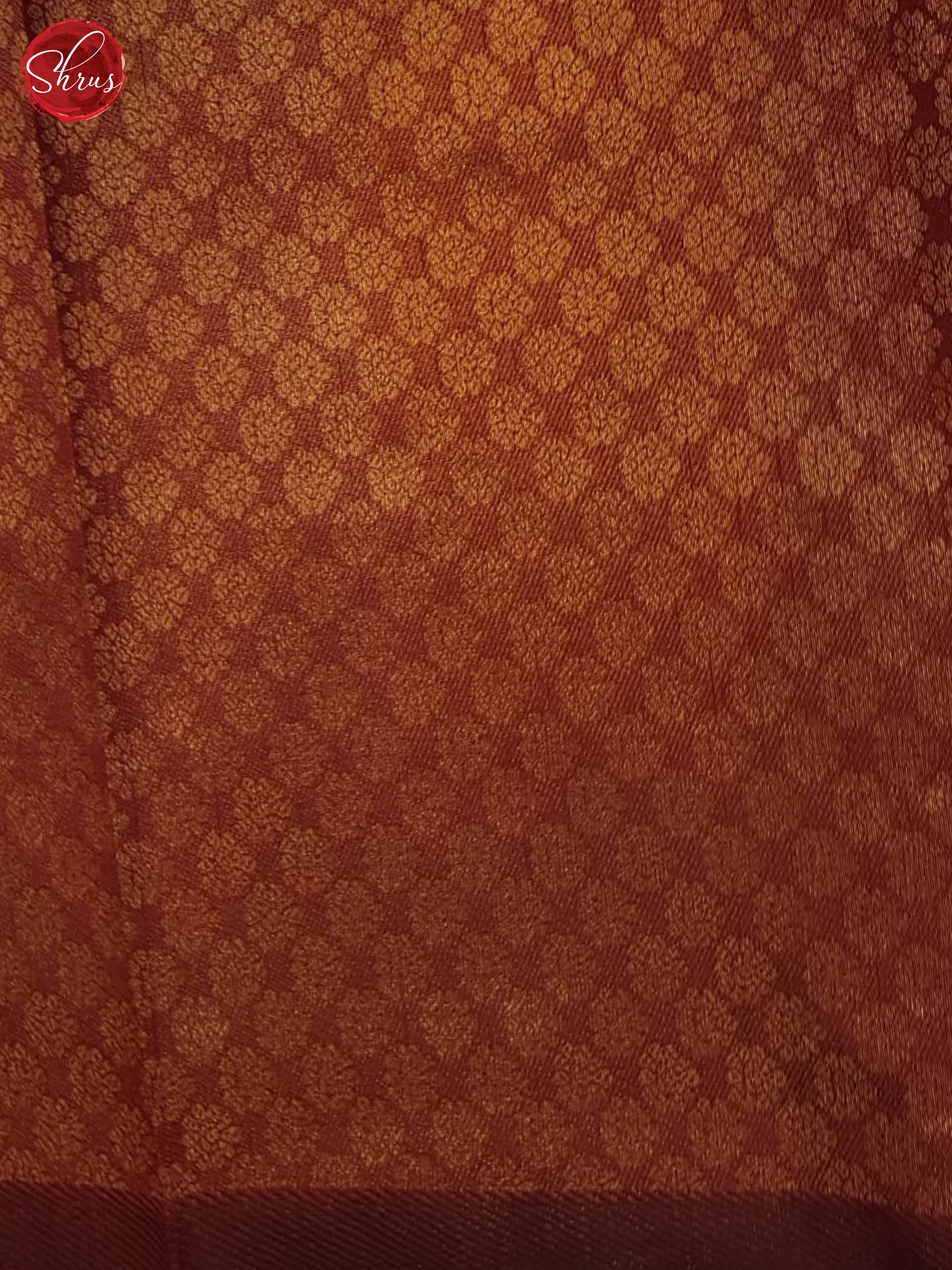 Green And Arakku Maroon- Semi Soft Silk Saree - Shop on ShrusEternity.com