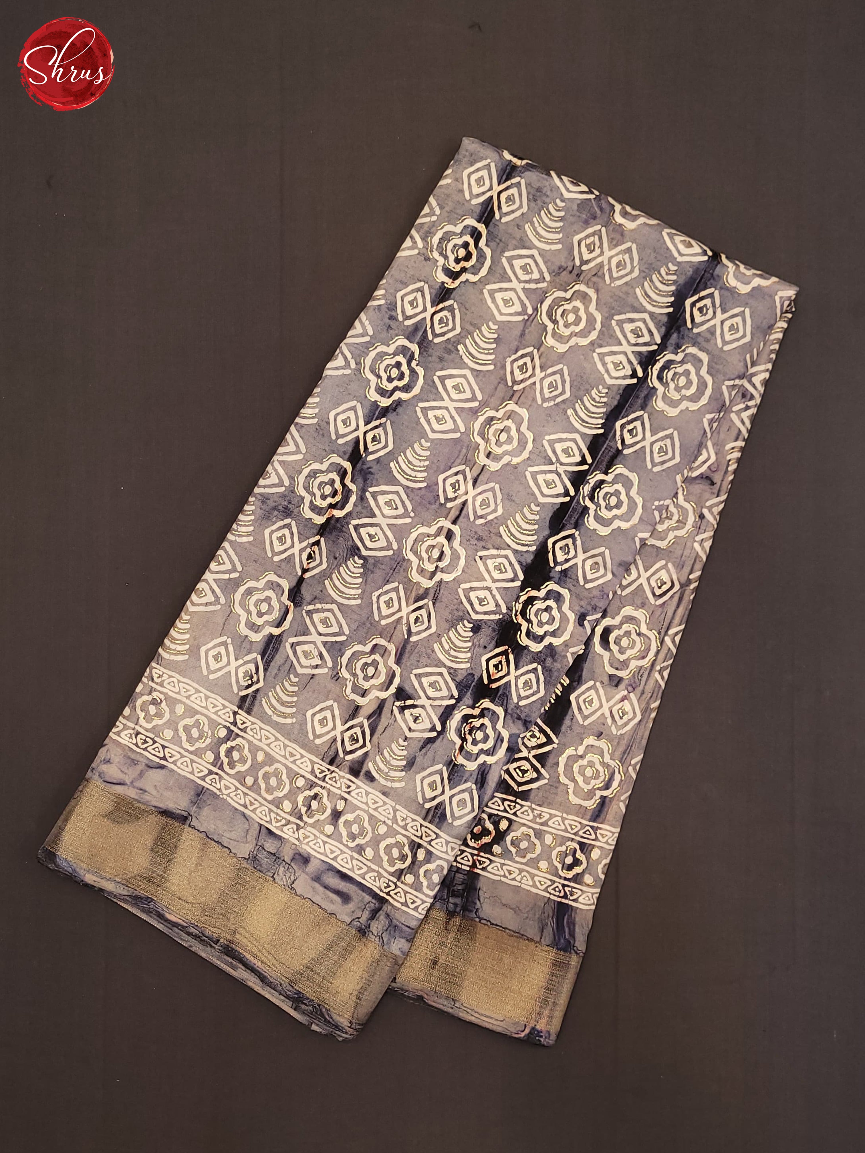 Grey(SIngle Tone) - Semi Crepe Saree - Shop on ShrusEternity.com
