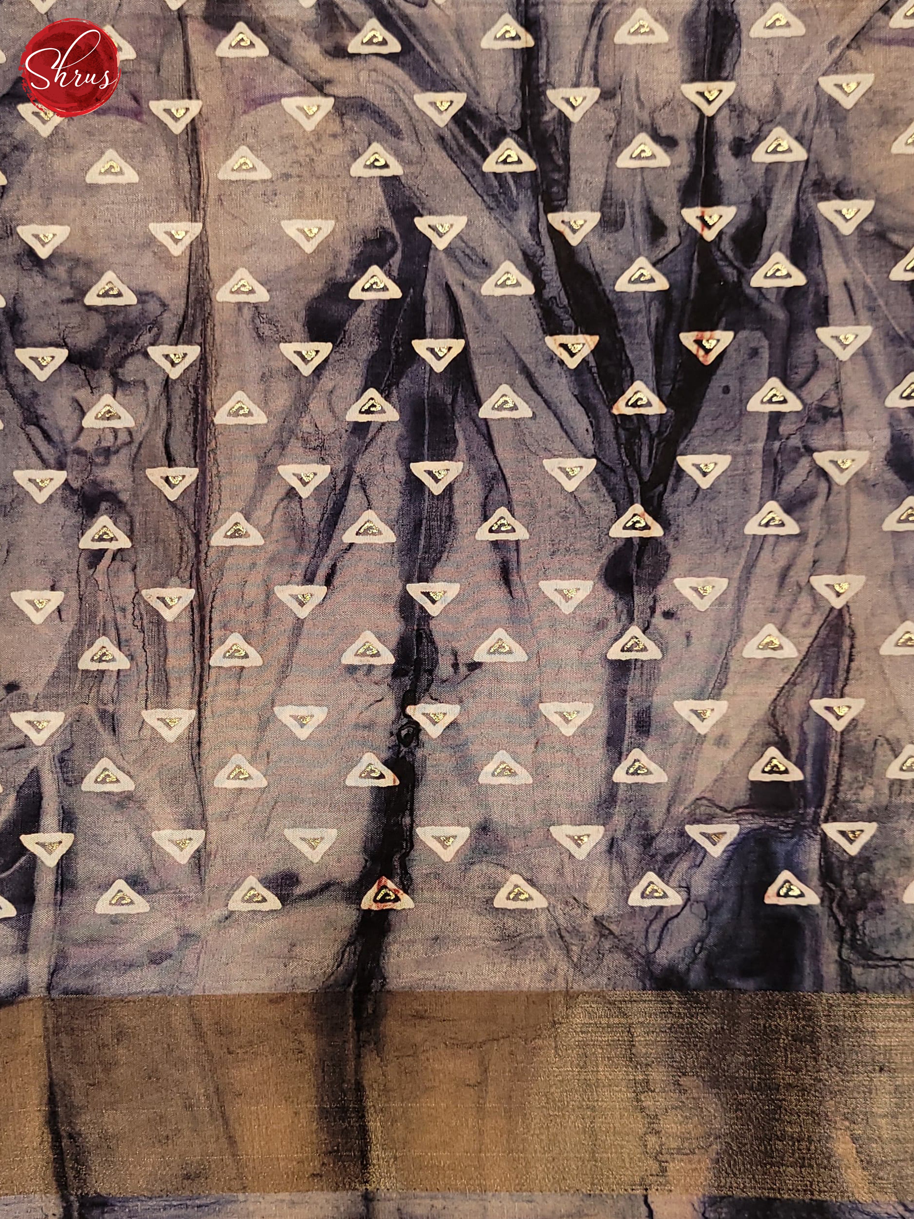 Grey(SIngle Tone) - Semi Crepe Saree - Shop on ShrusEternity.com