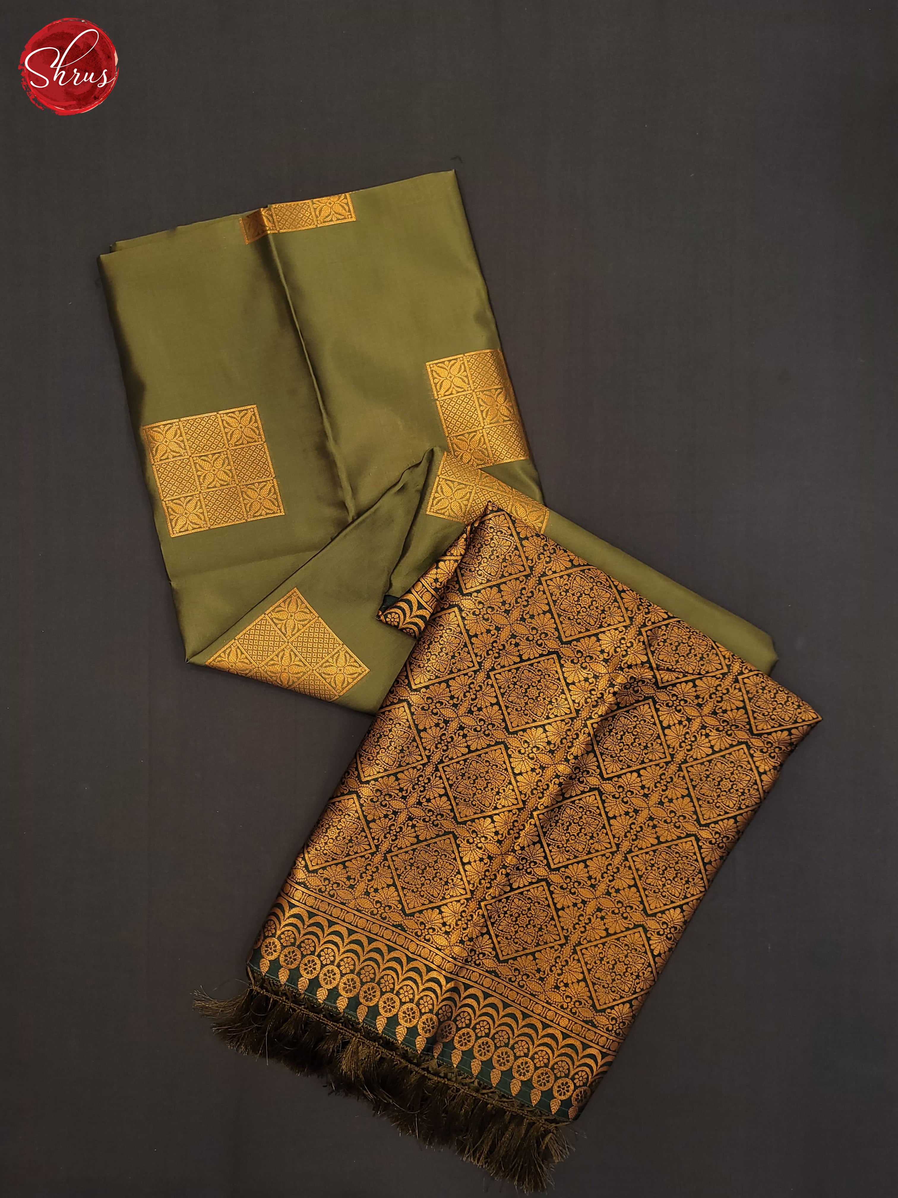 Elachi Green & Green- Semi Soft Silk Saree - Shop on ShrusEternity.com