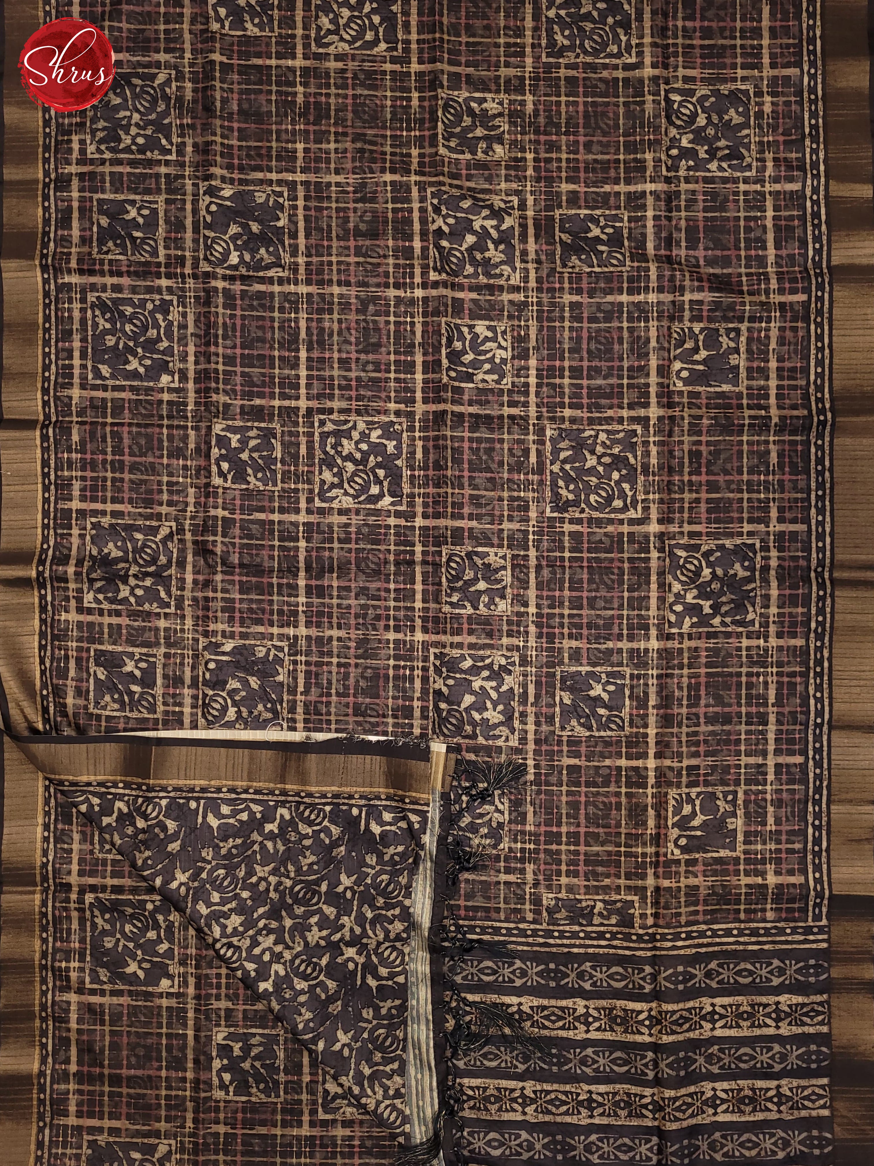 Grey(SIngle Tone)- Semi Tussar Saree - Shop on ShrusEternity.com