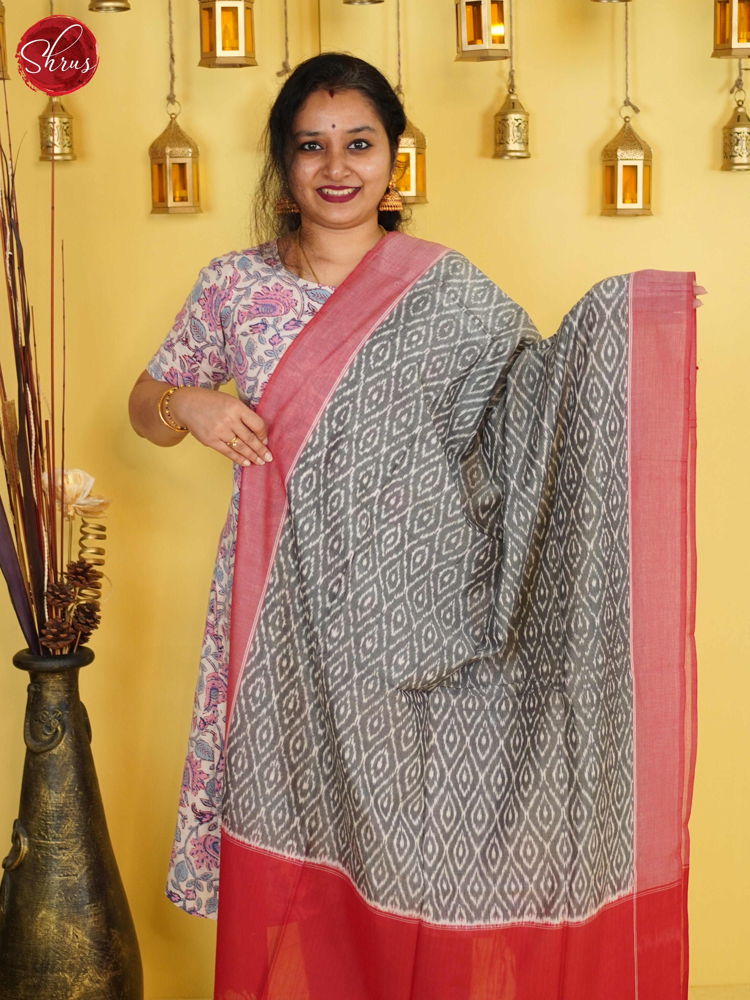Grey & Pink - Dupatta - Shop on ShrusEternity.com