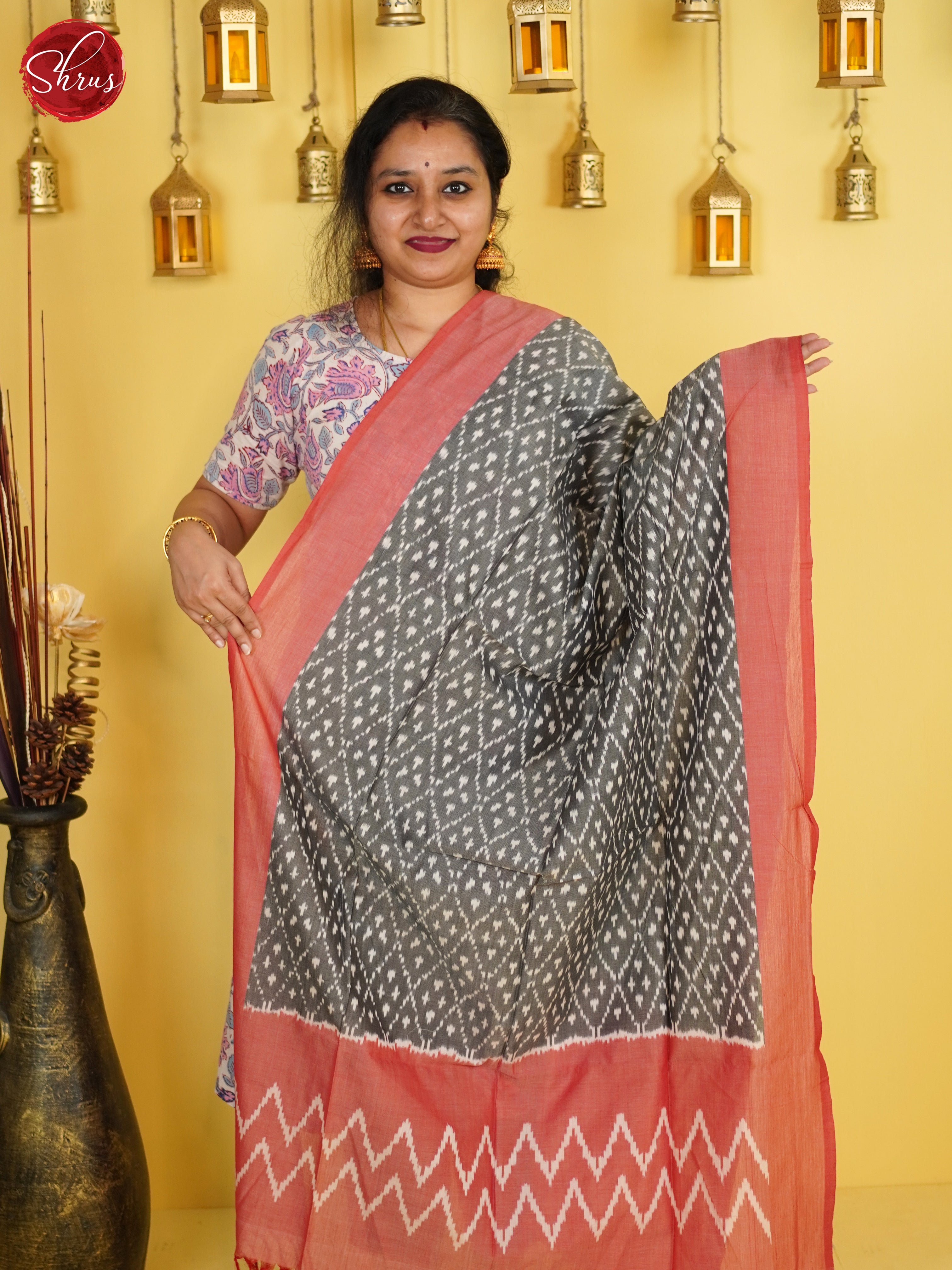 Grey & Pink - Dupatta - Shop on ShrusEternity.com