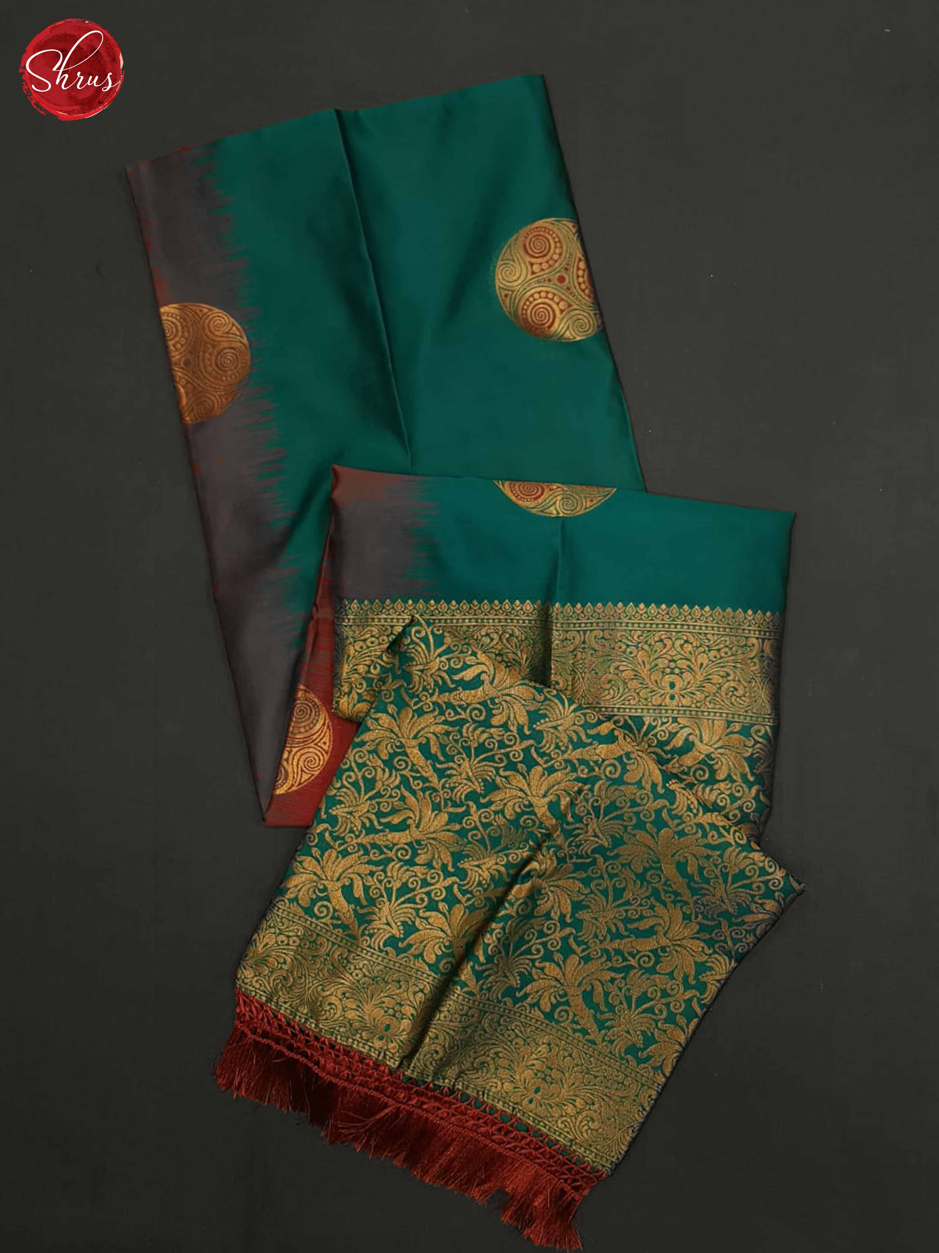 Green And Arraku Marron - Shop on ShrusEternity.com