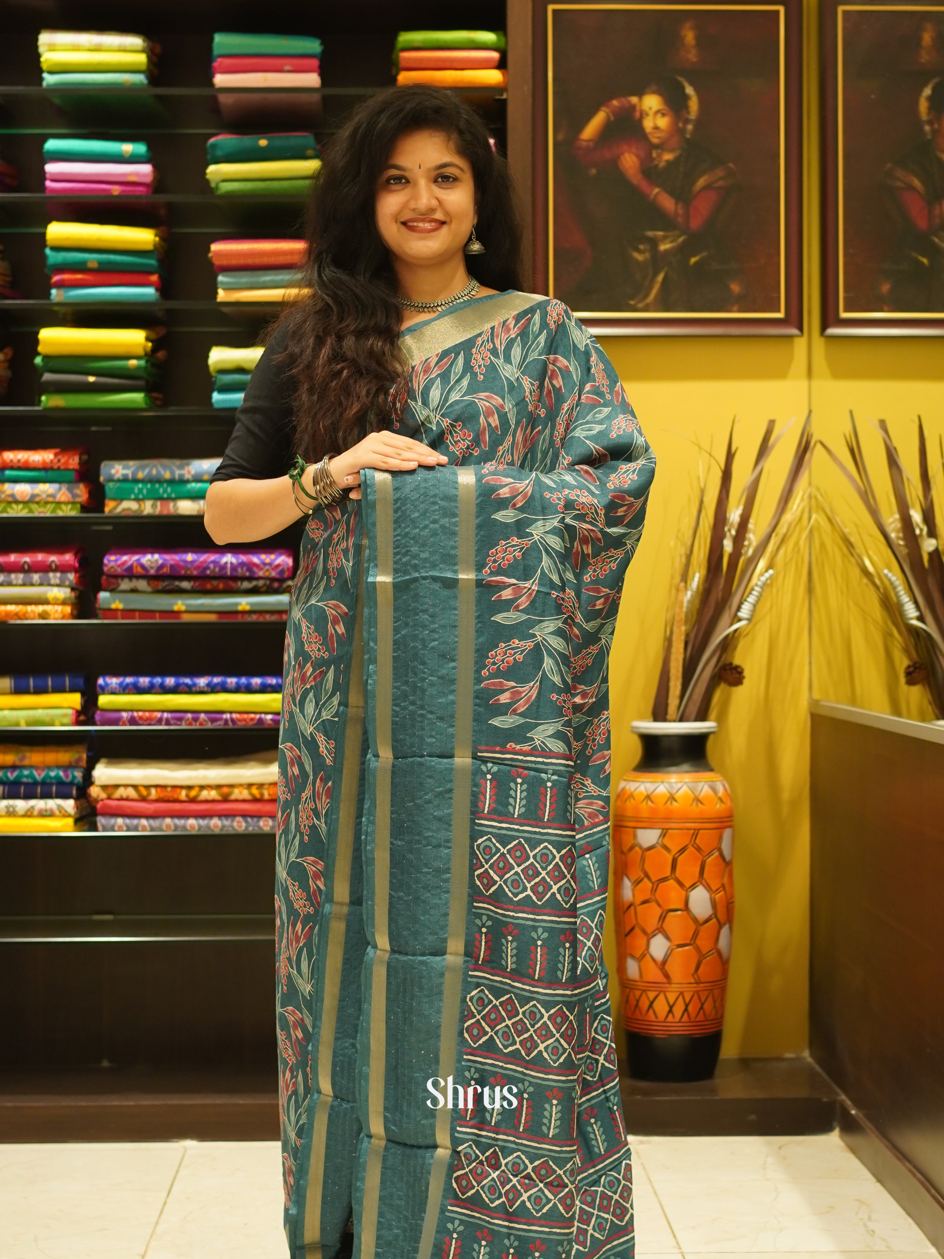 Green(Single Tone) - Semi crepe Saree - Shop on ShrusEternity.com