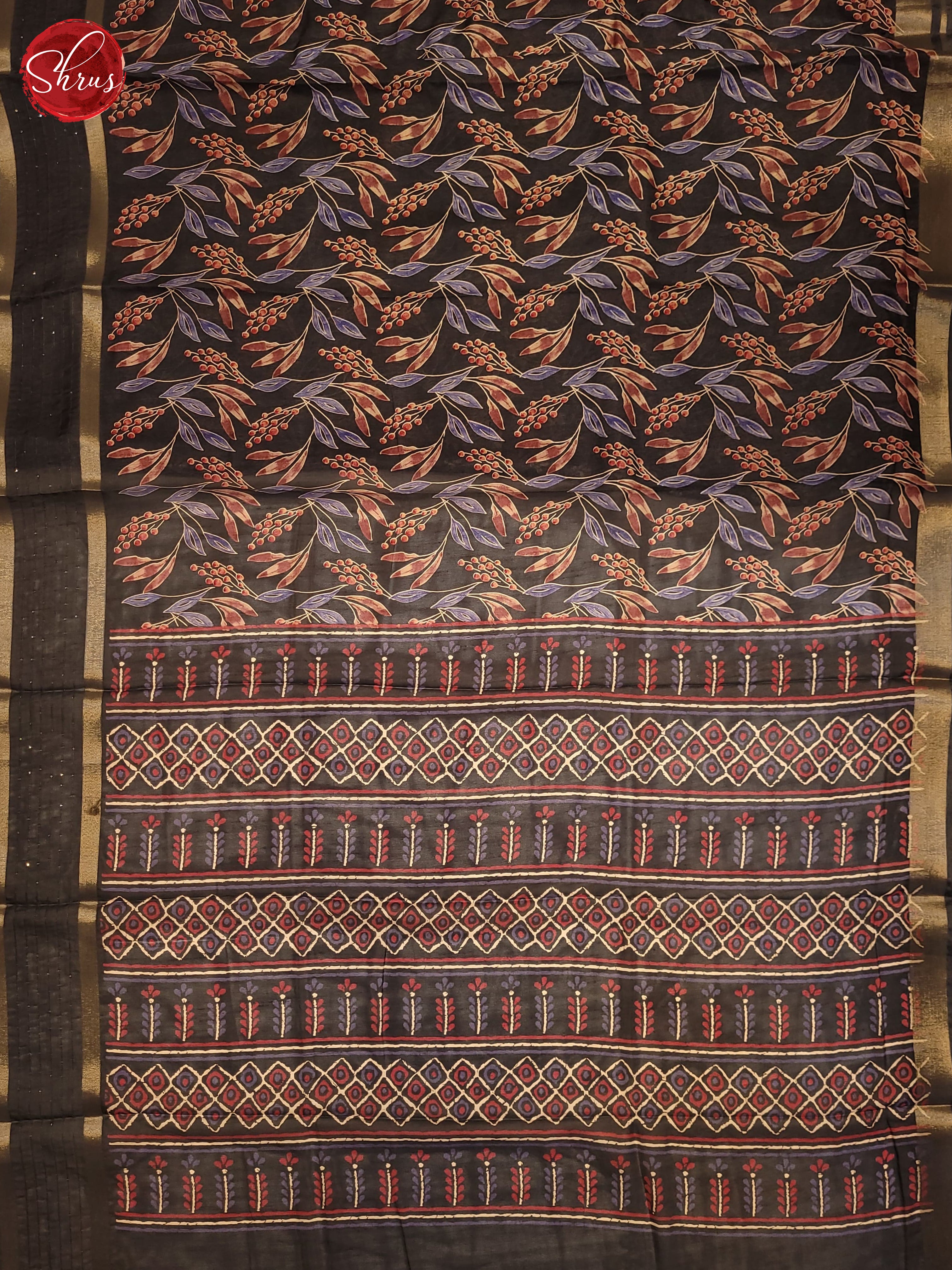 Grey(Single Tone)- Semi Crepe Saree - Shop on ShrusEternity.com