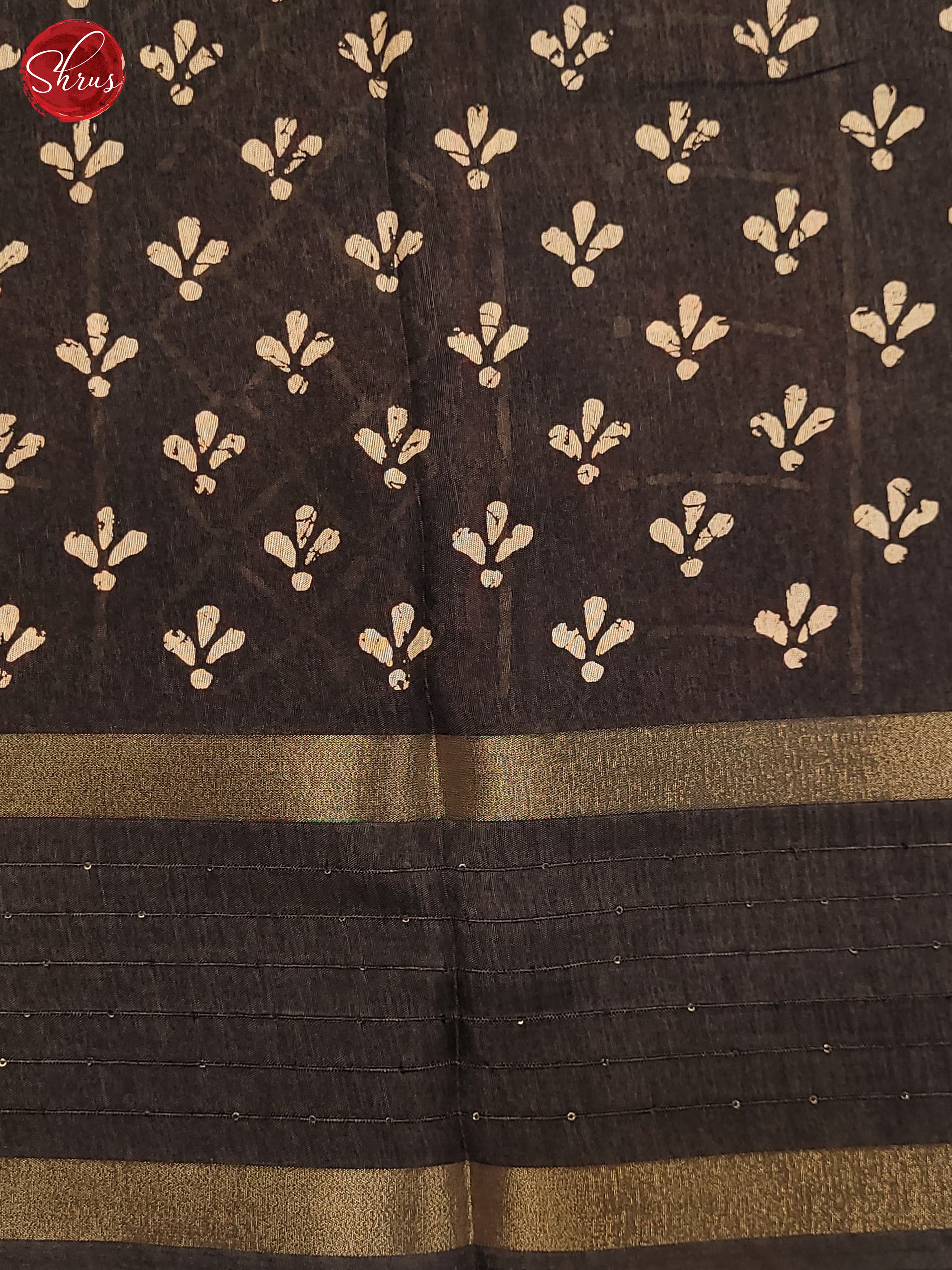 Grey(Single Tone)- Semi Crepe Saree - Shop on ShrusEternity.com