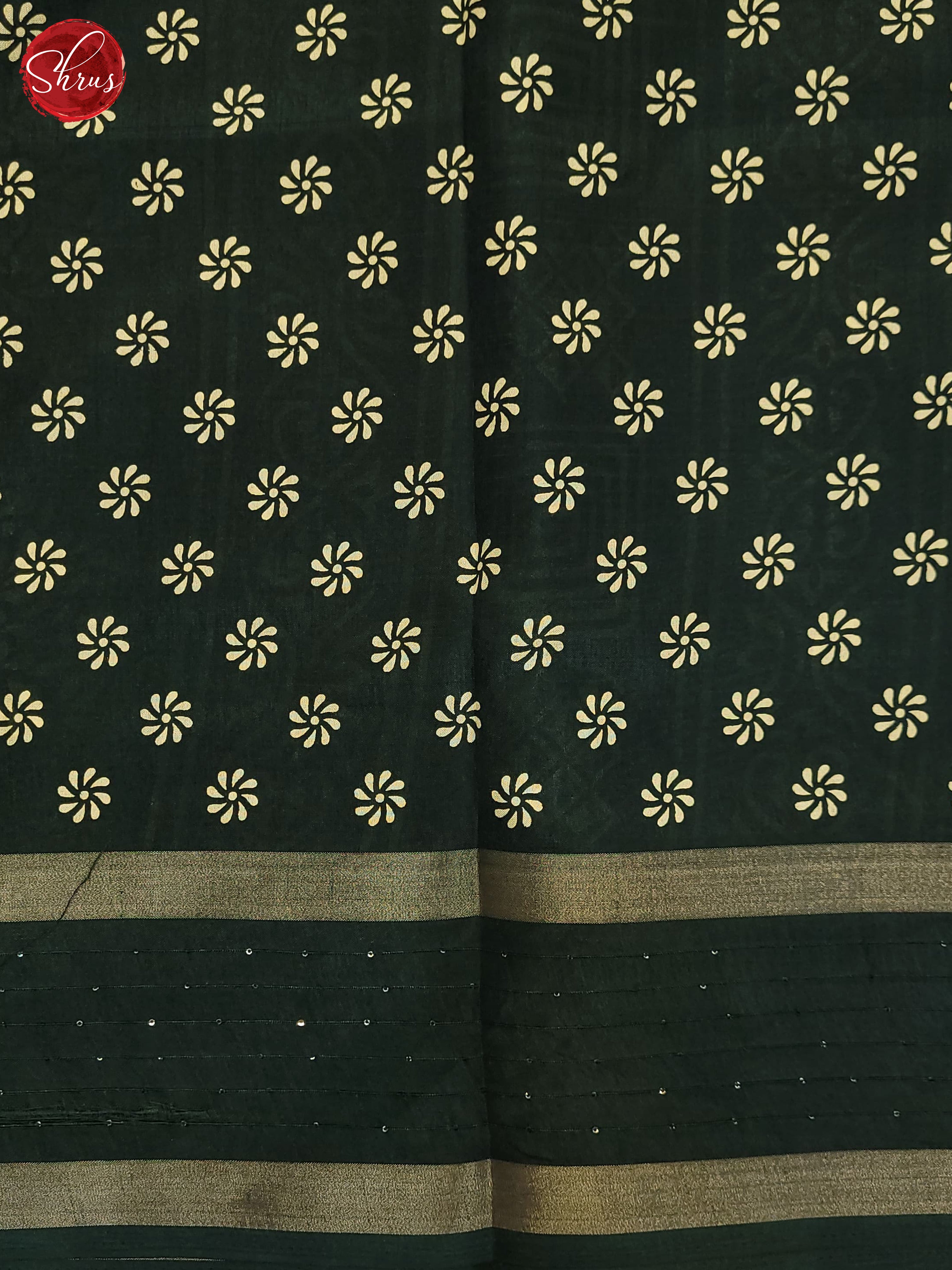 Bottle Green(Single Tone)- Semi Crepe Saree - Shop on ShrusEternity.com