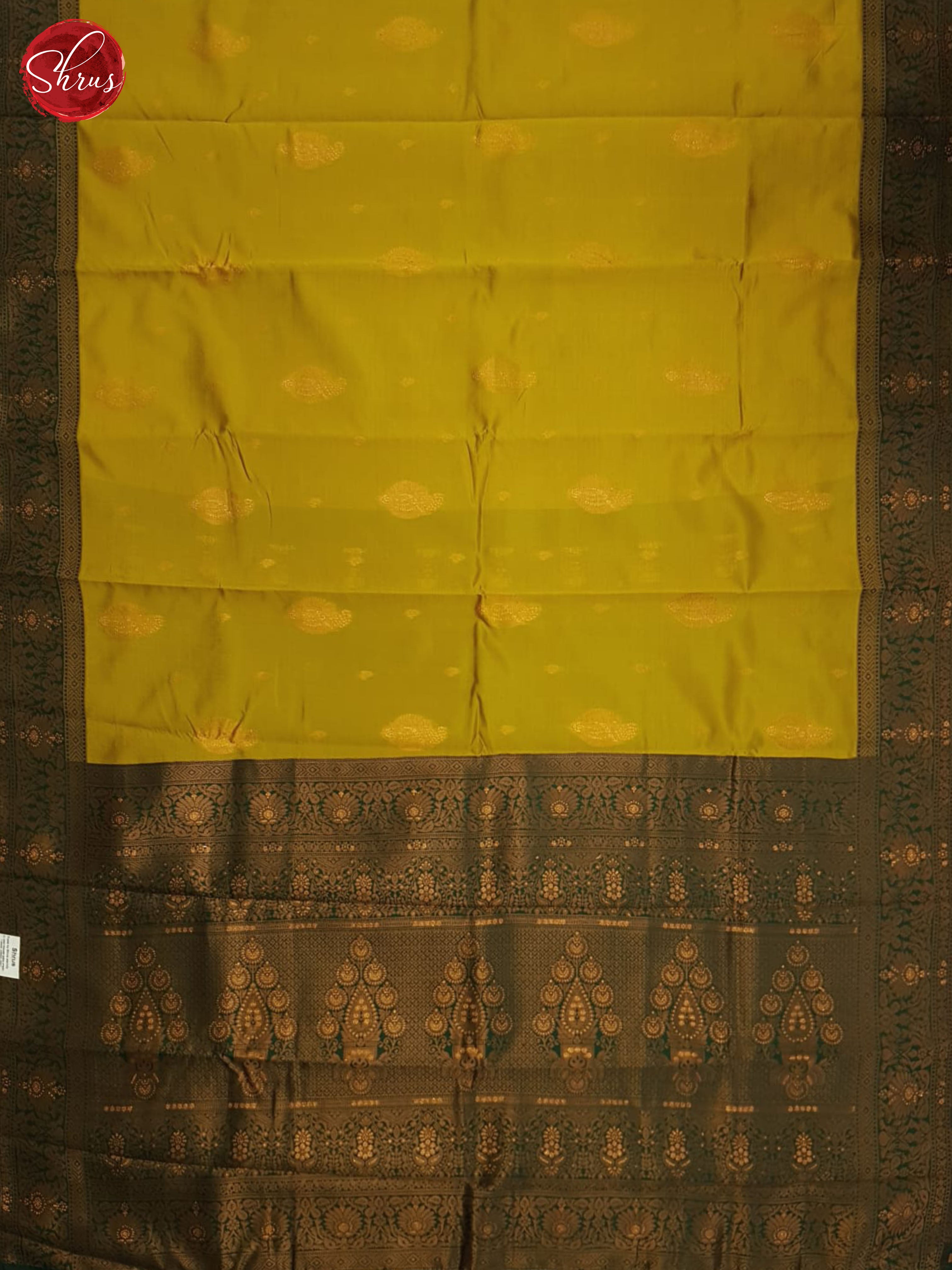 Mustard And Green-Semi kanhipuram Saree - Shop on ShrusEternity.com