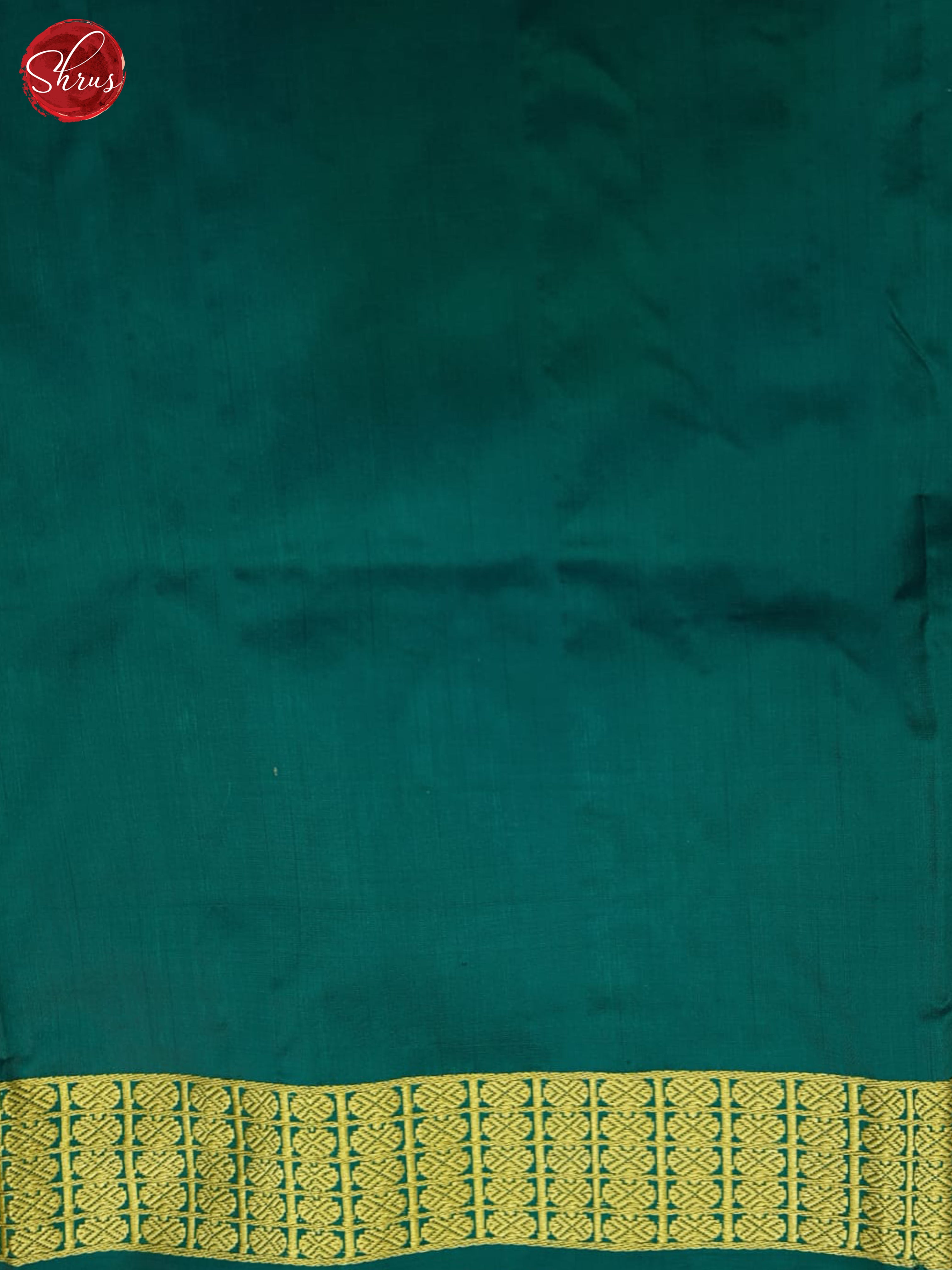 Arraku Marron And Peacock Neck - Shop on ShrusEternity.com