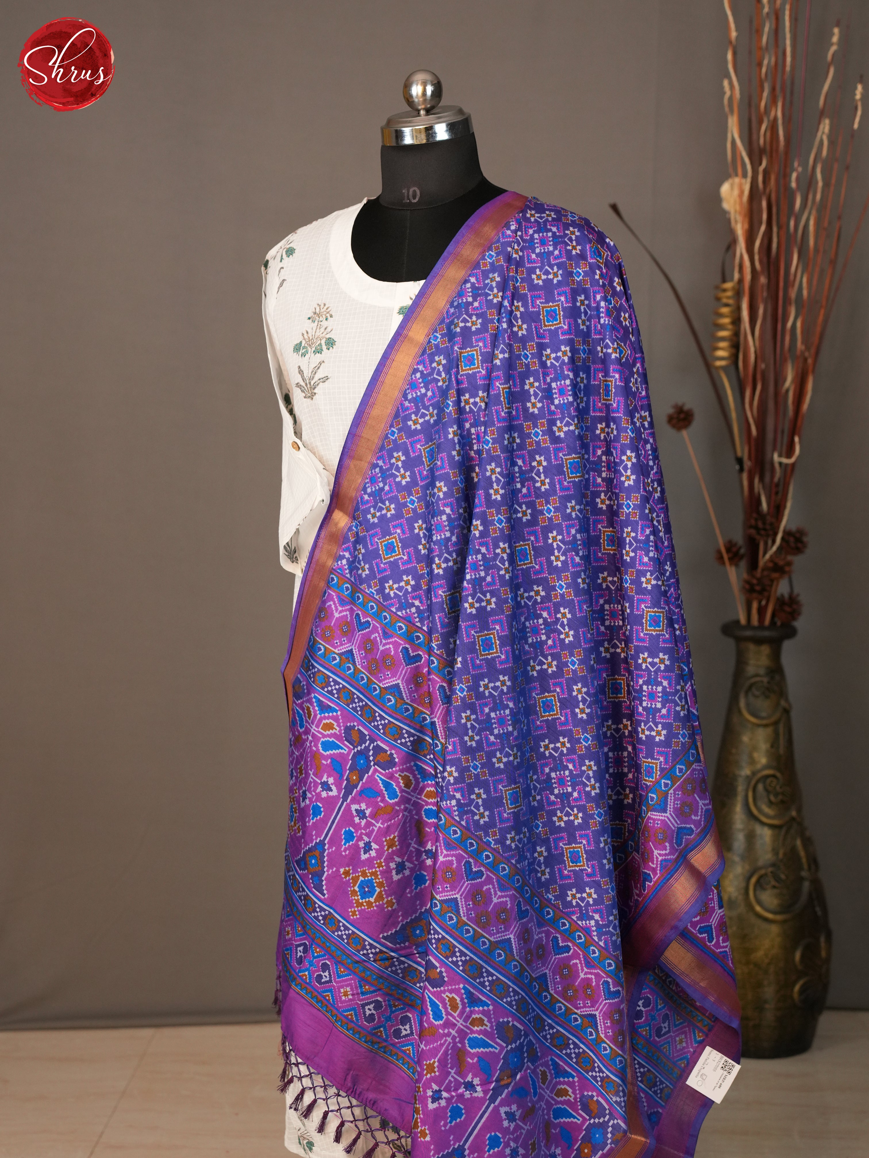 BKS27055 - Duppatta - Shop on ShrusEternity.com