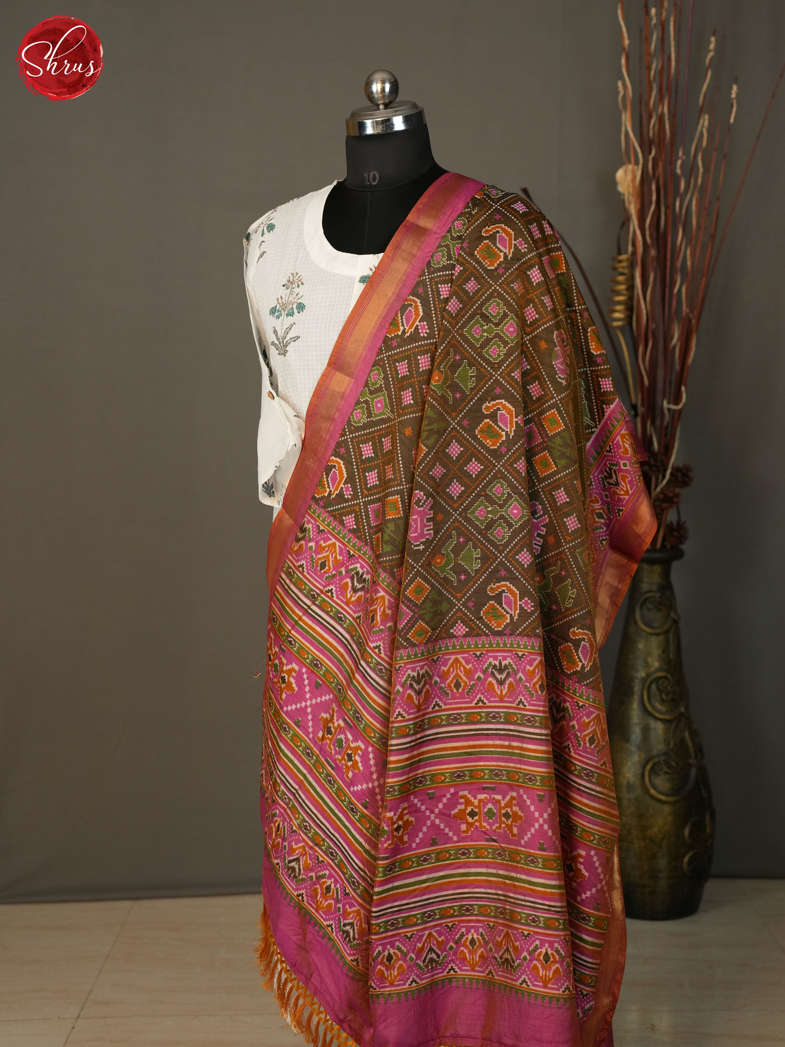 BKS27077 - Duppatta - Shop on ShrusEternity.com