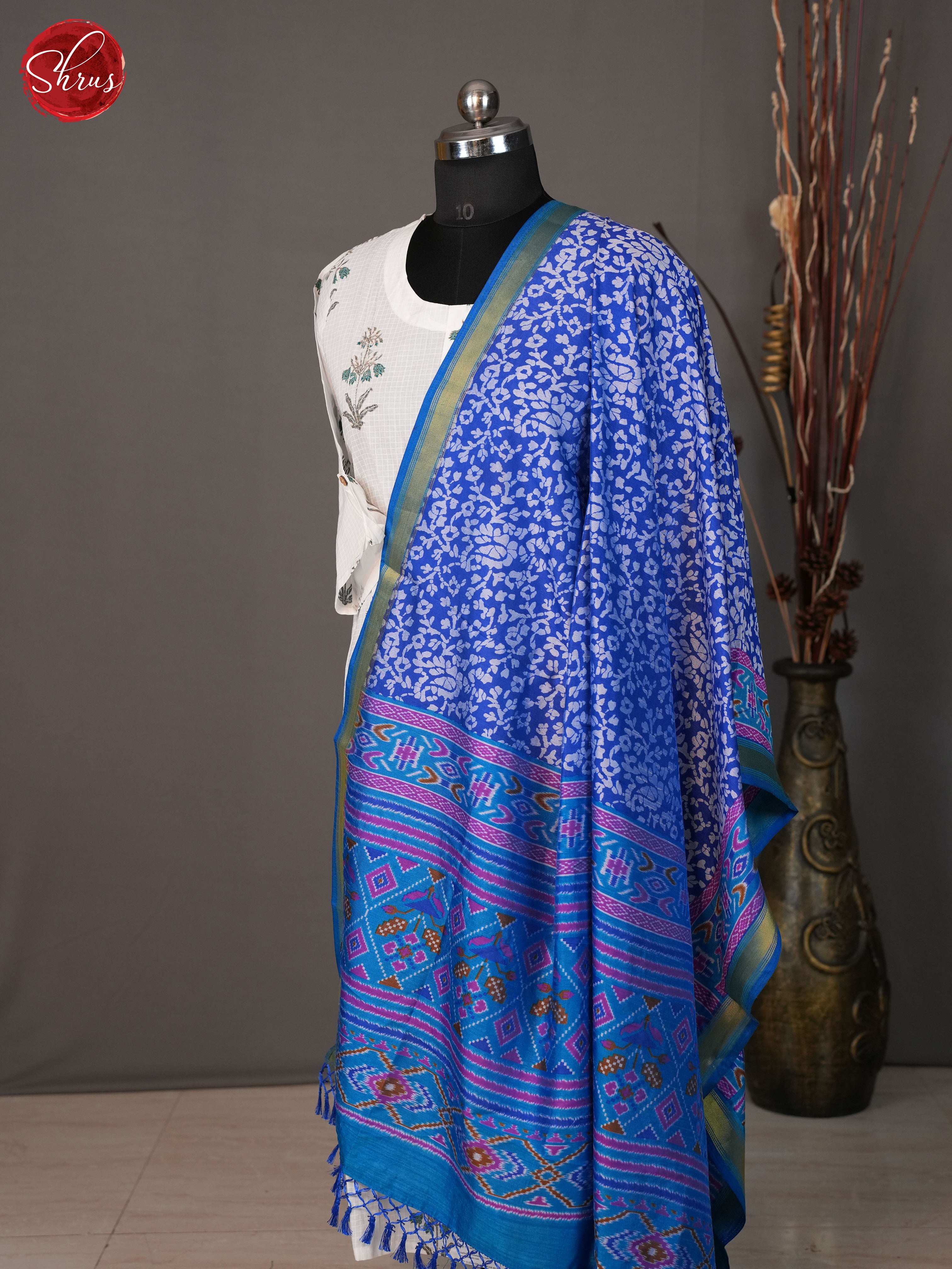 BKS27081 - Duppatta - Shop on ShrusEternity.com