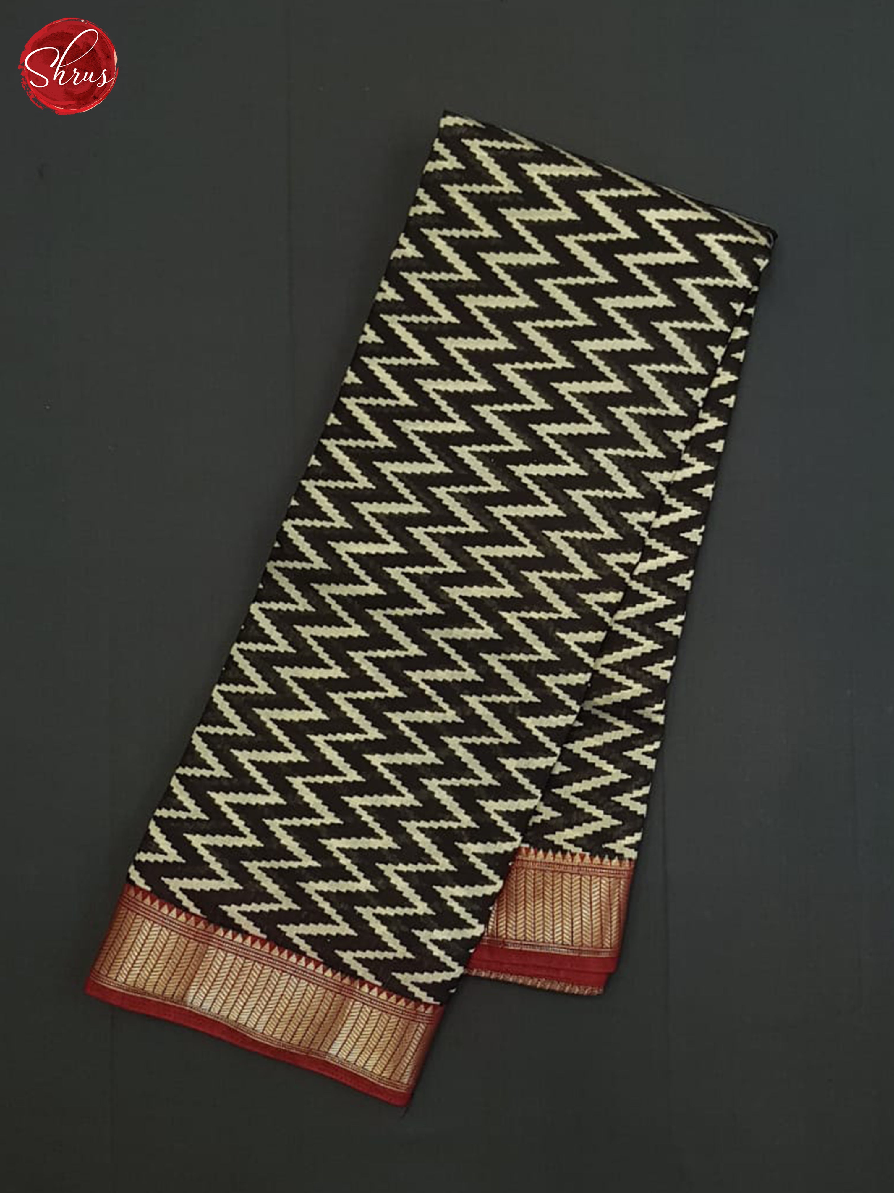 Black And Red - Shop on ShrusEternity.com