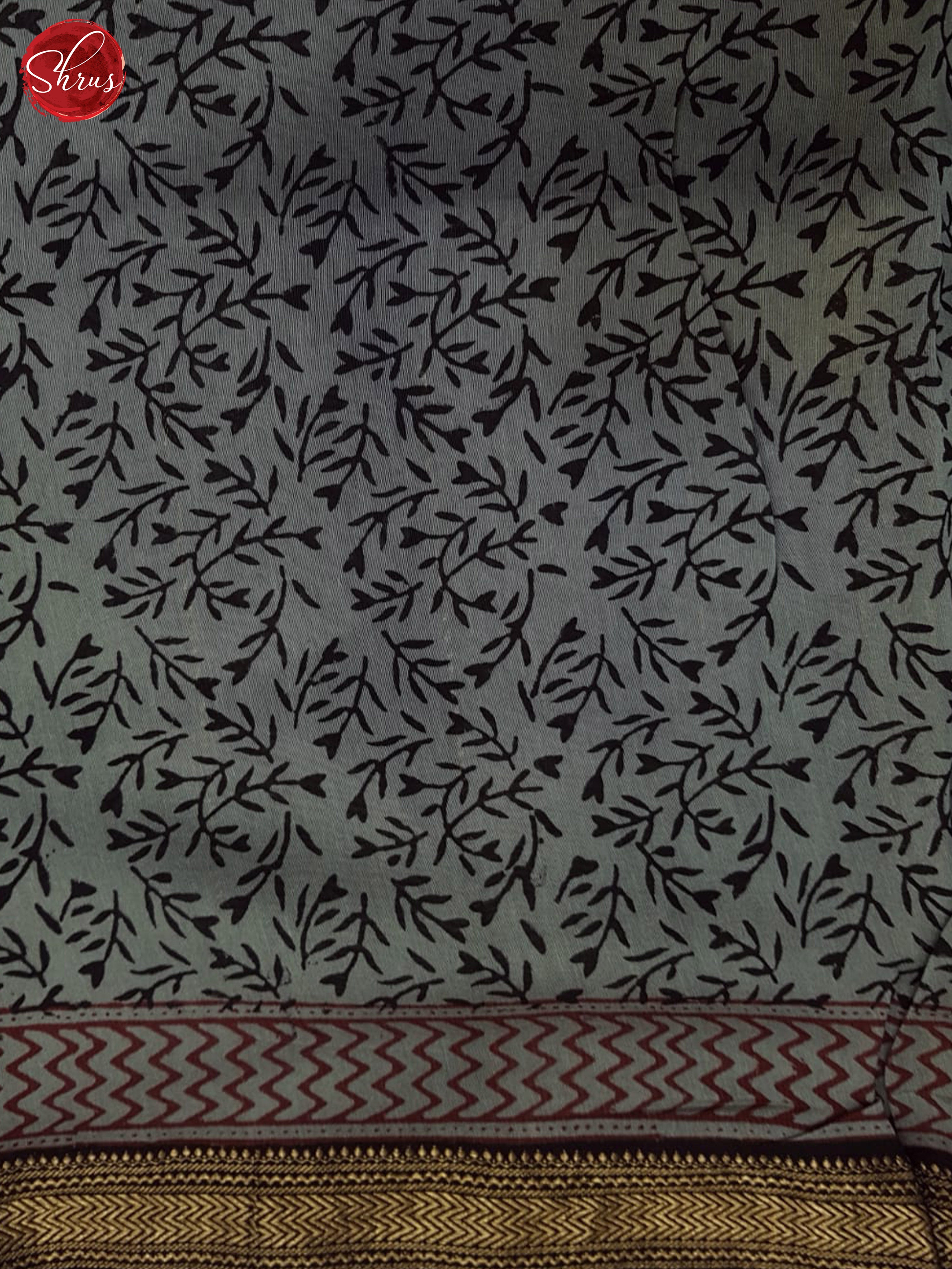 Black And Grey-Maheswari silk cotton saree - Shop on ShrusEternity.com