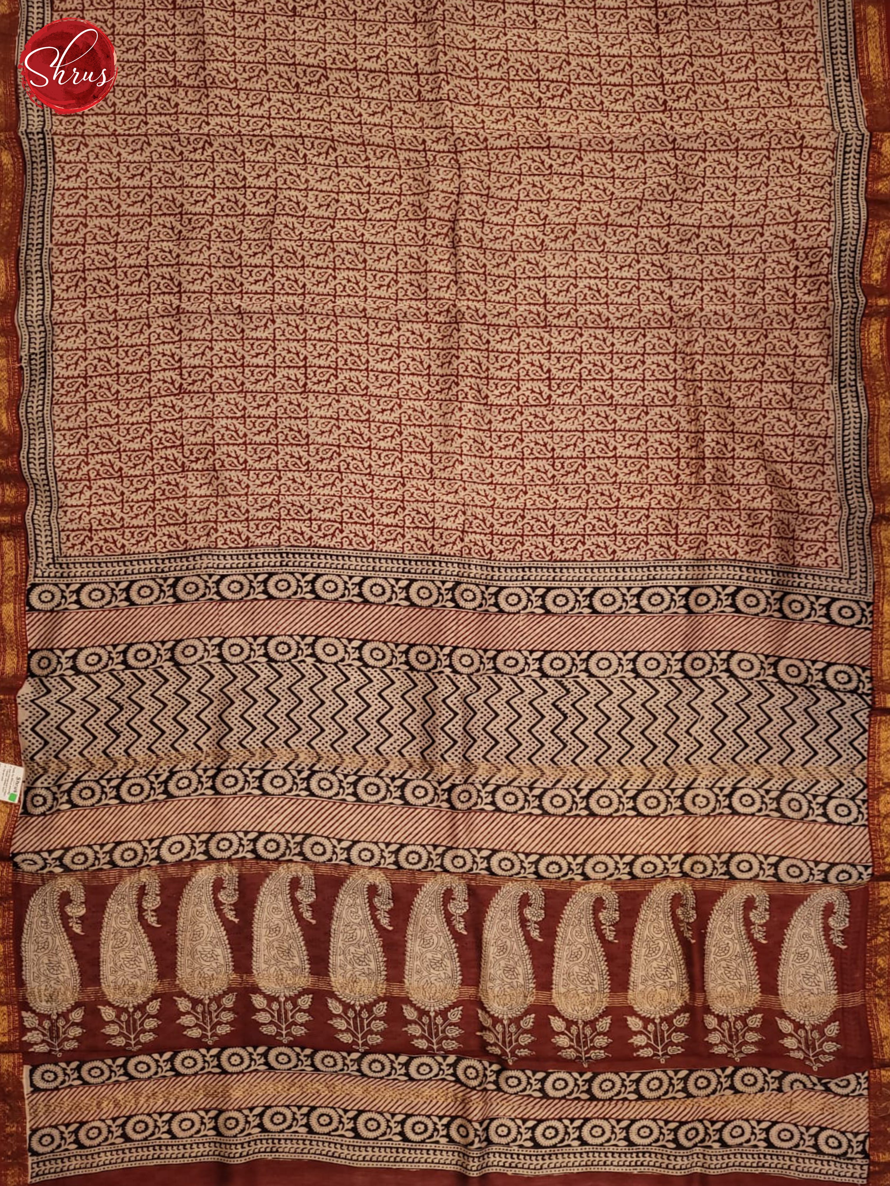 cream and red- Maheshwari Silk Cotton saree - Shop on ShrusEternity.com