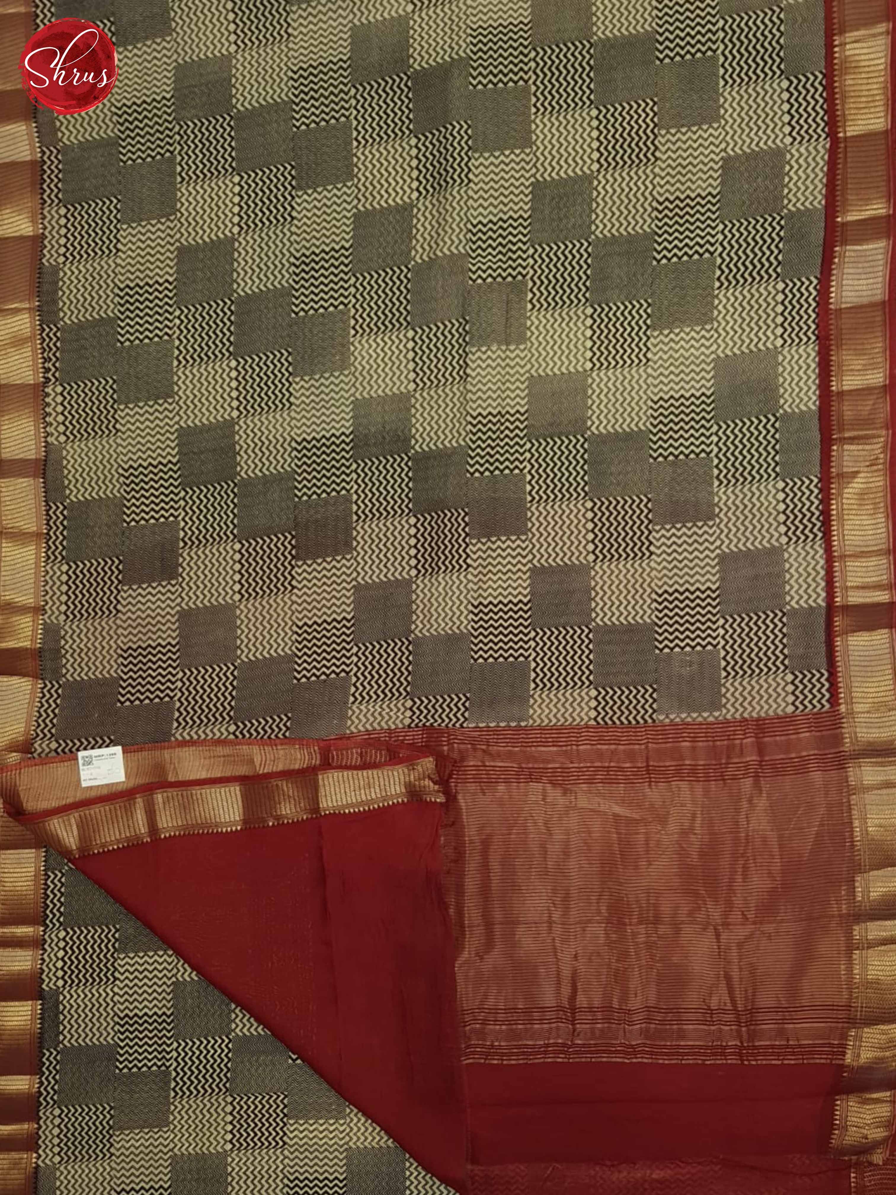 Black And White And Red - Shop on ShrusEternity.com