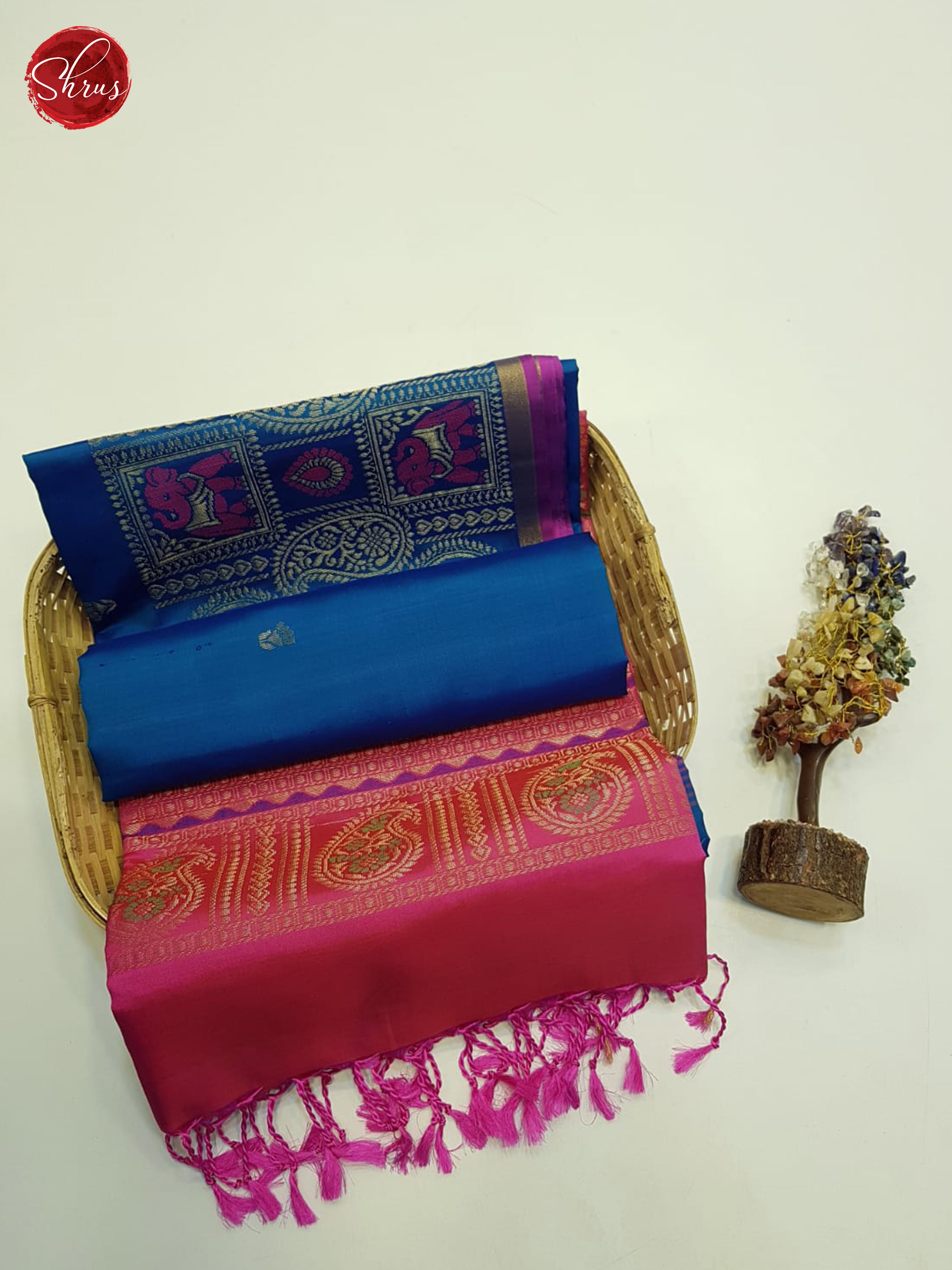 Blue And Pink - Shop on ShrusEternity.com