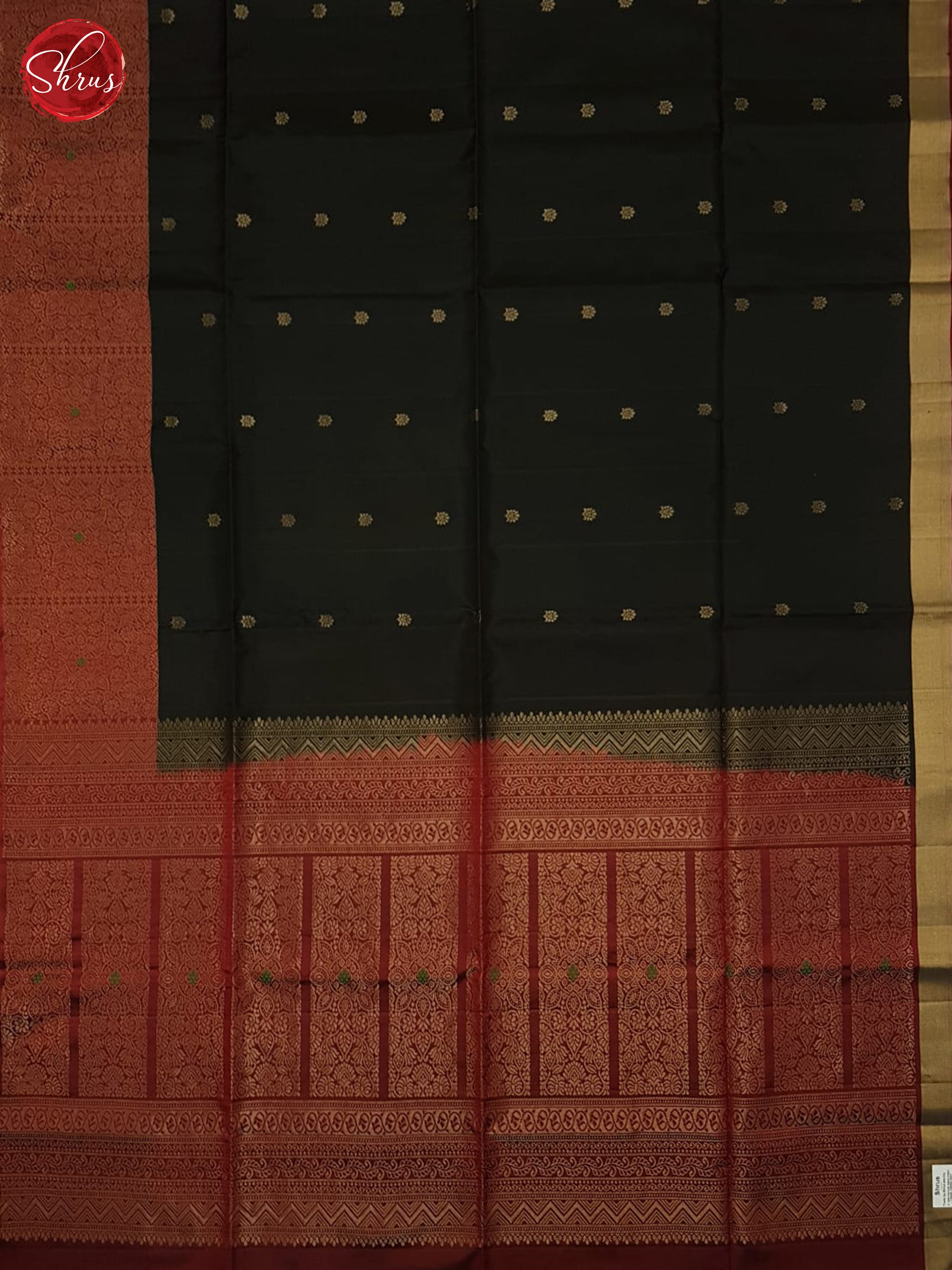 Black And Marron - Shop on ShrusEternity.com