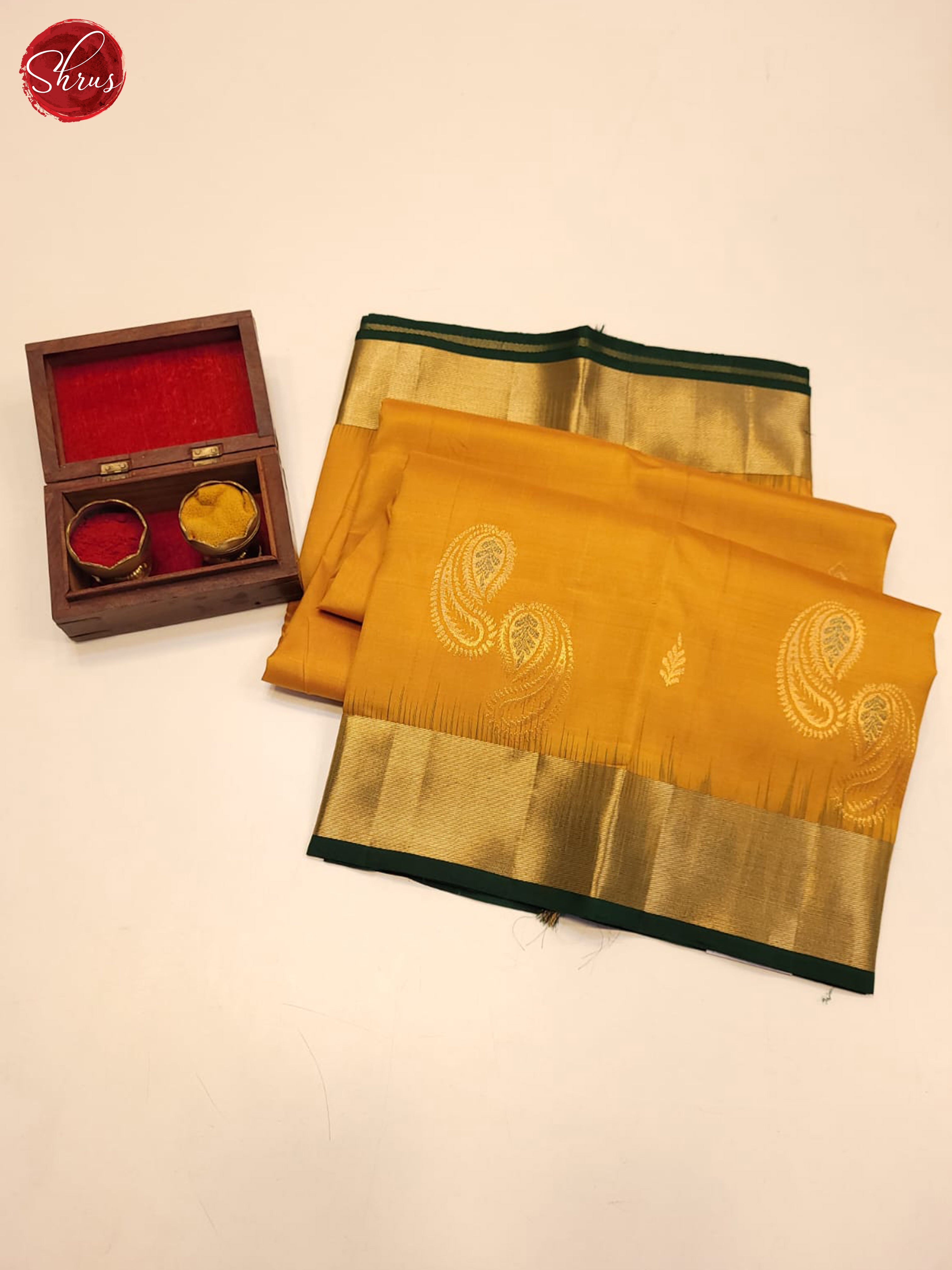 yellow and Green - Shop on ShrusEternity.com