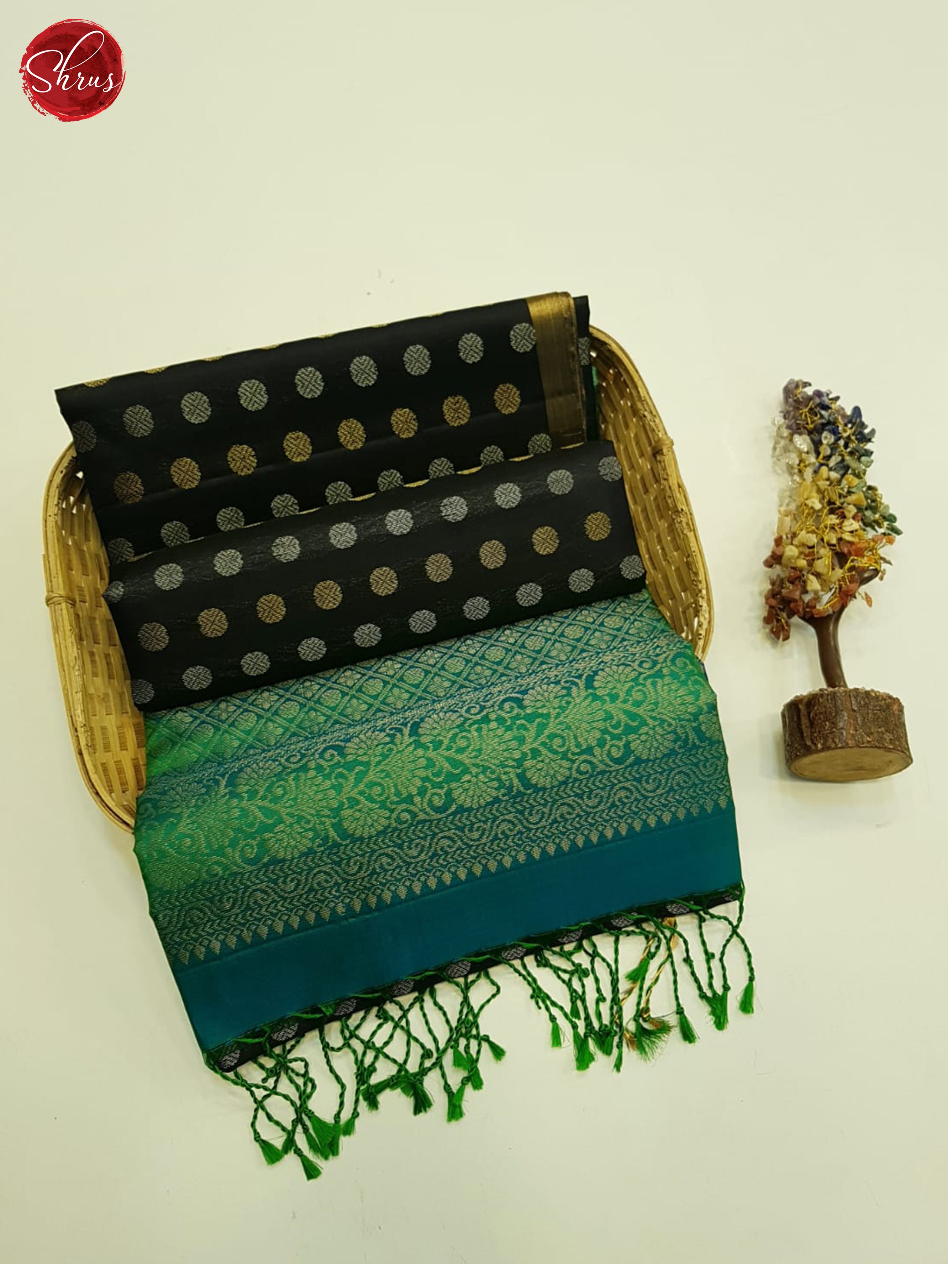 Blue And Green - Shop on ShrusEternity.com