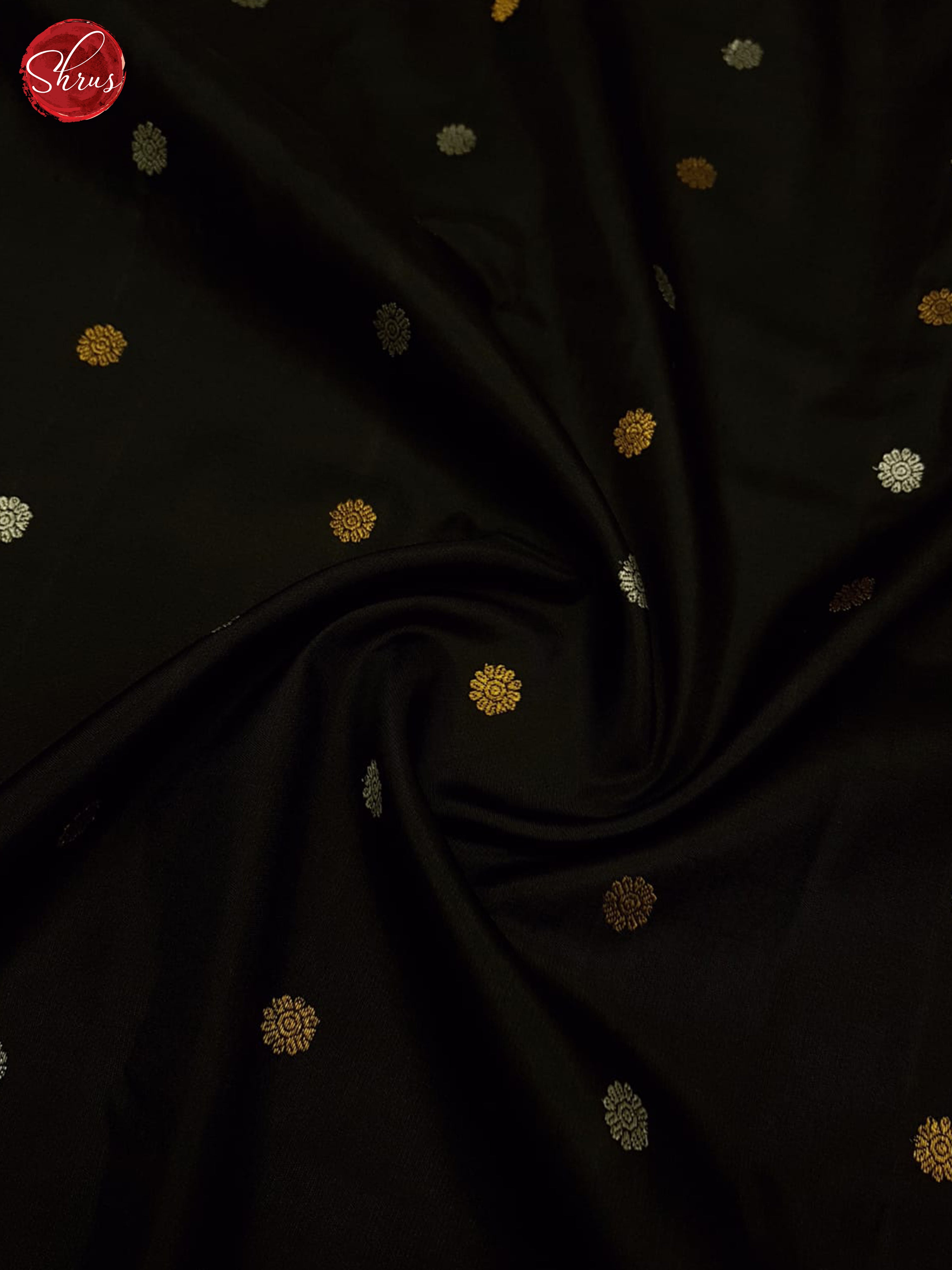 Black And Wine-Gadwal Silk Saree - Shop on ShrusEternity.com