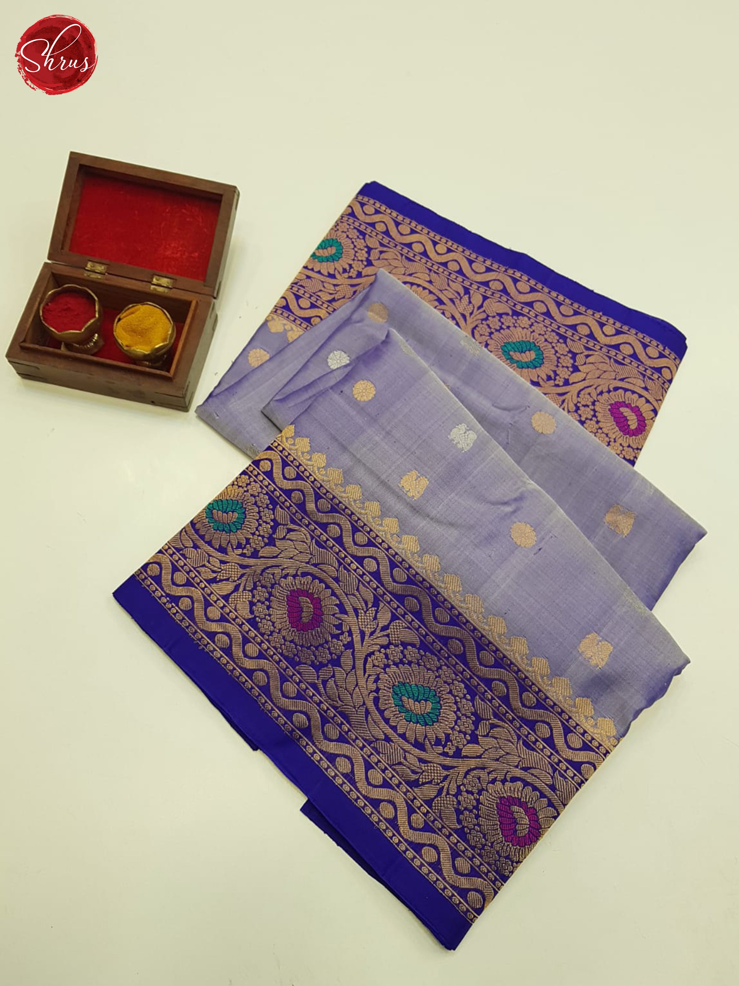 Bluish Grey And Blue-Gadwal silk saree - Shop on ShrusEternity.com