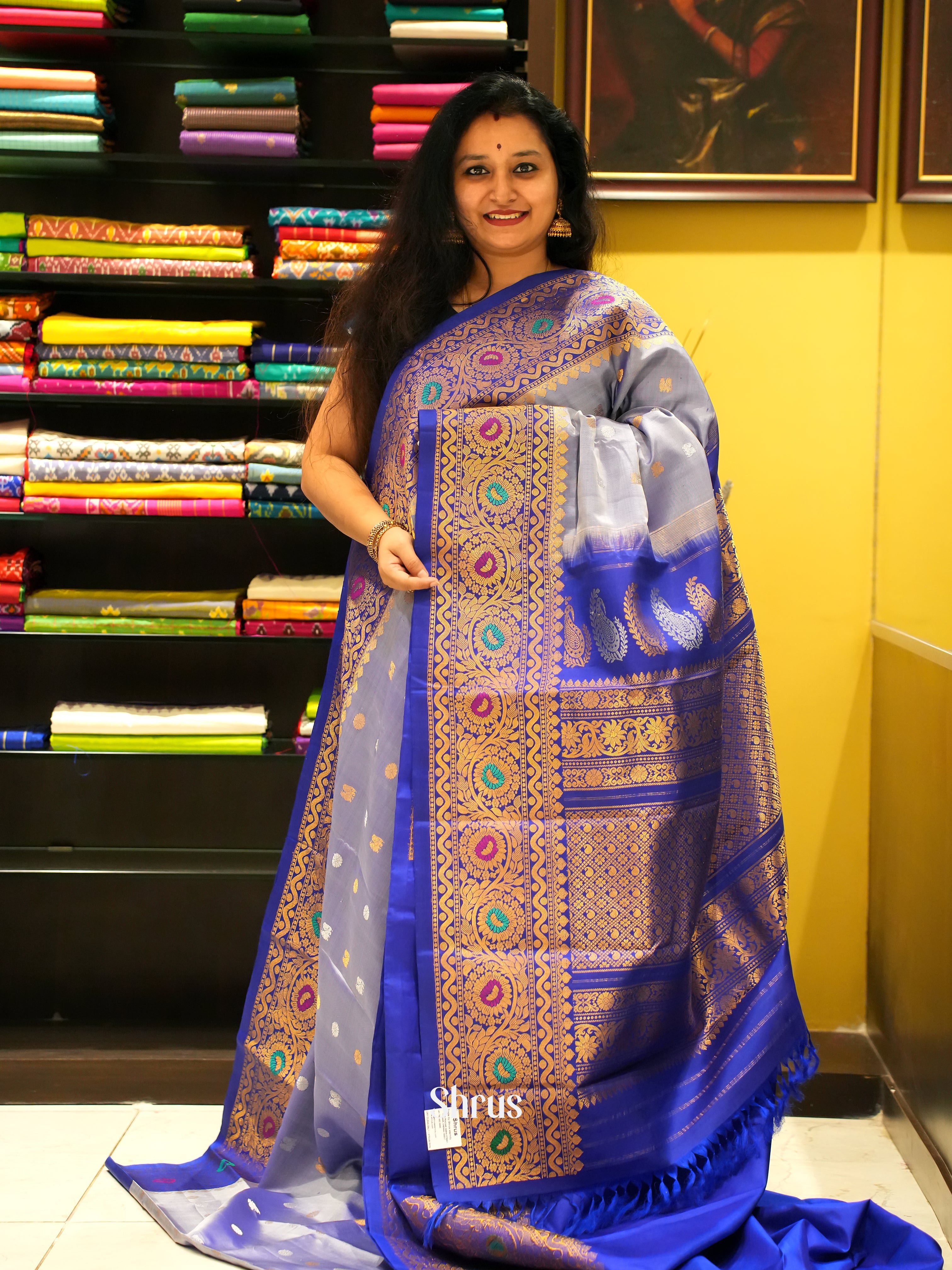 Bluish Grey And Blue-Gadwal silk saree - Shop on ShrusEternity.com