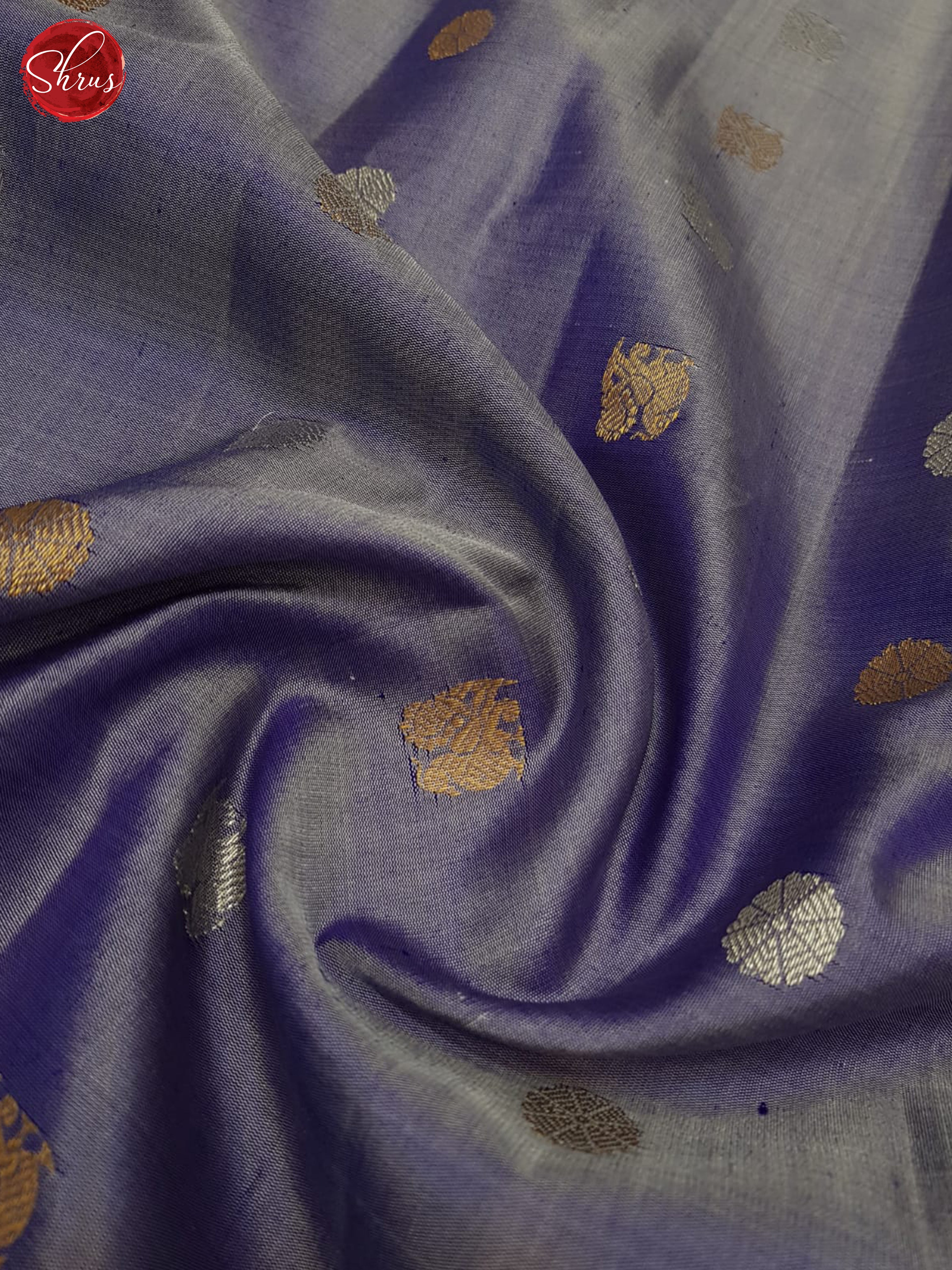 Bluish Grey And Blue-Gadwal silk saree - Shop on ShrusEternity.com