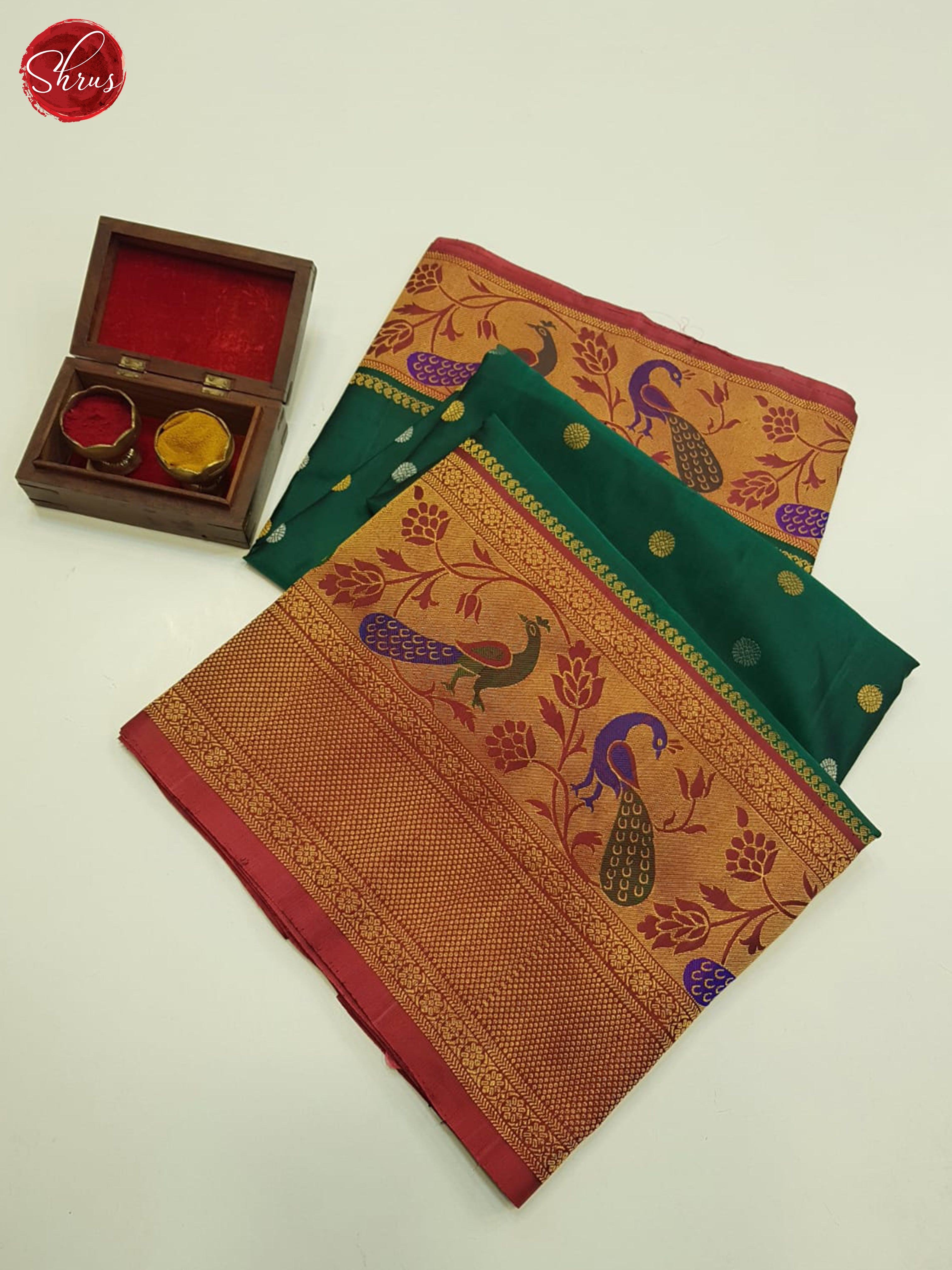 Green And Maroon-Gadwal Silk saree - Shop on ShrusEternity.com