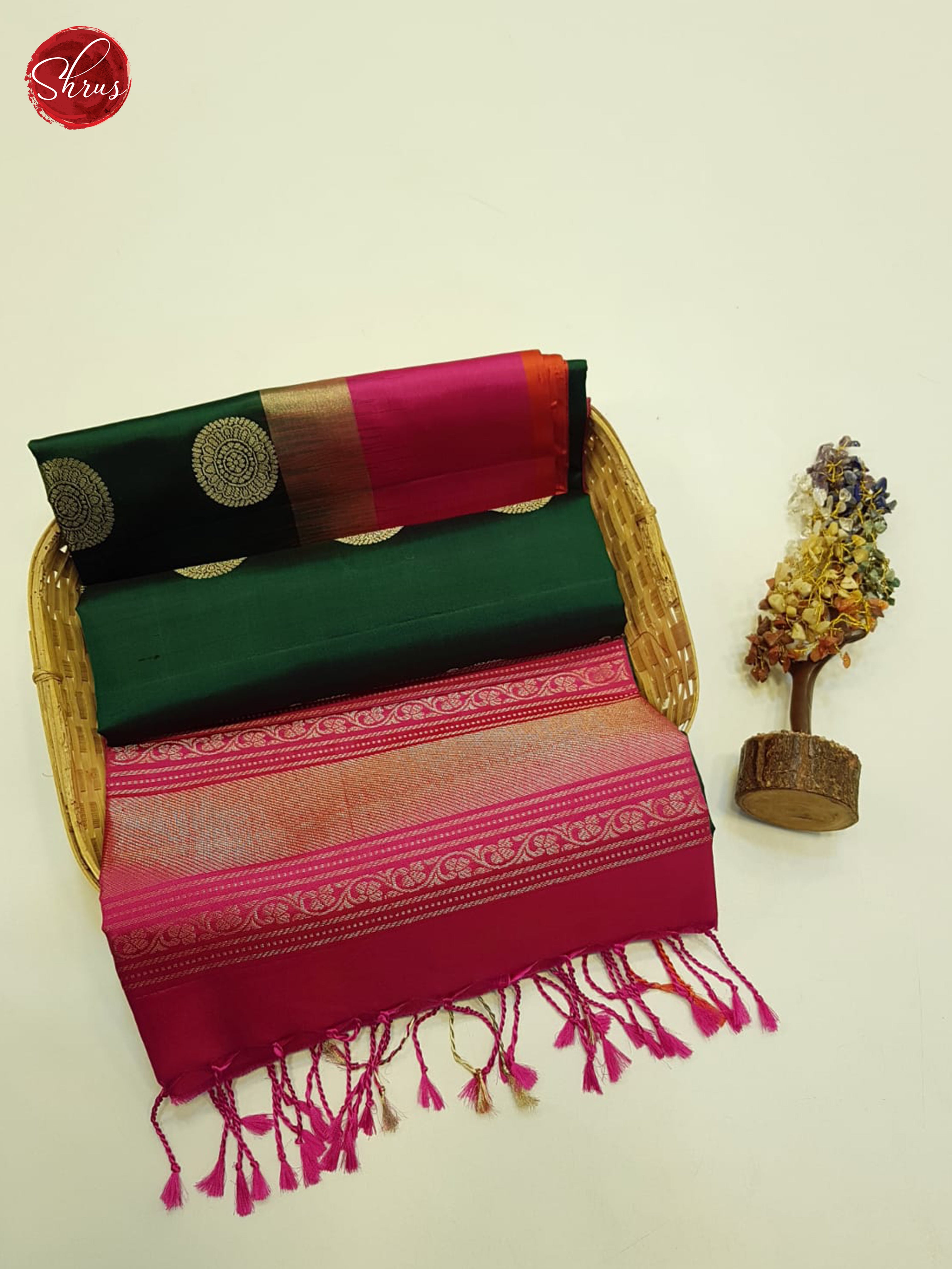 Green And Pink - Shop on ShrusEternity.com