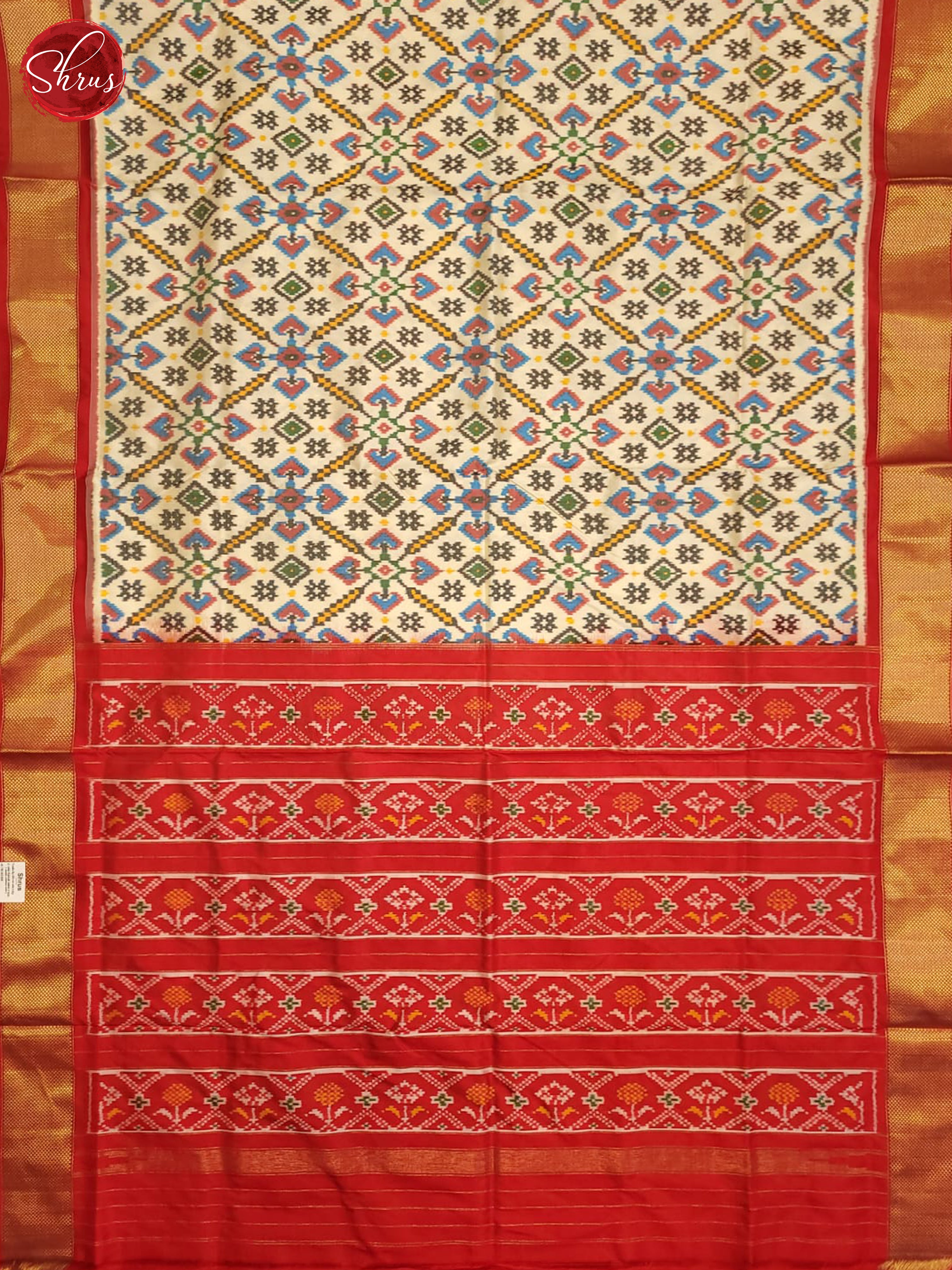 cream and Red - Shop on ShrusEternity.com