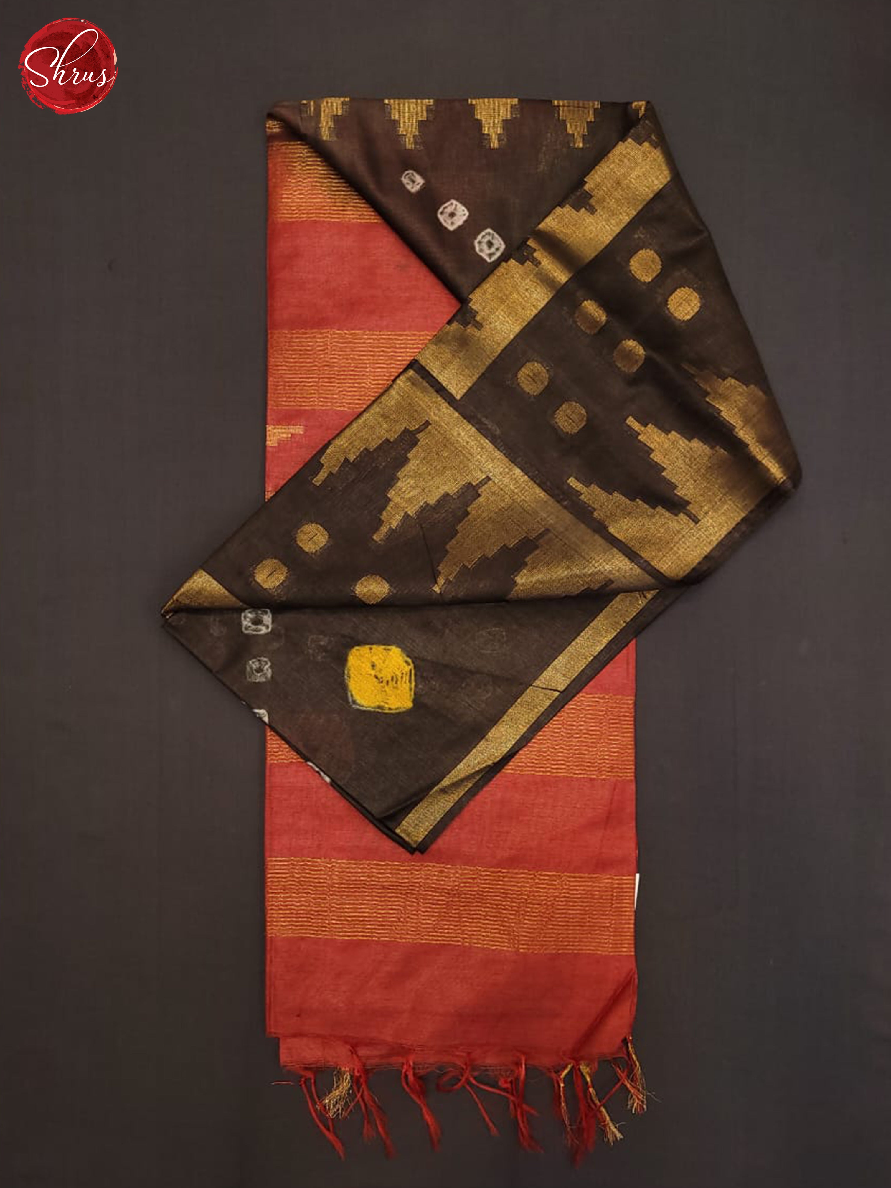 Brown and Red- Shibori Saree - Shop on ShrusEternity.com