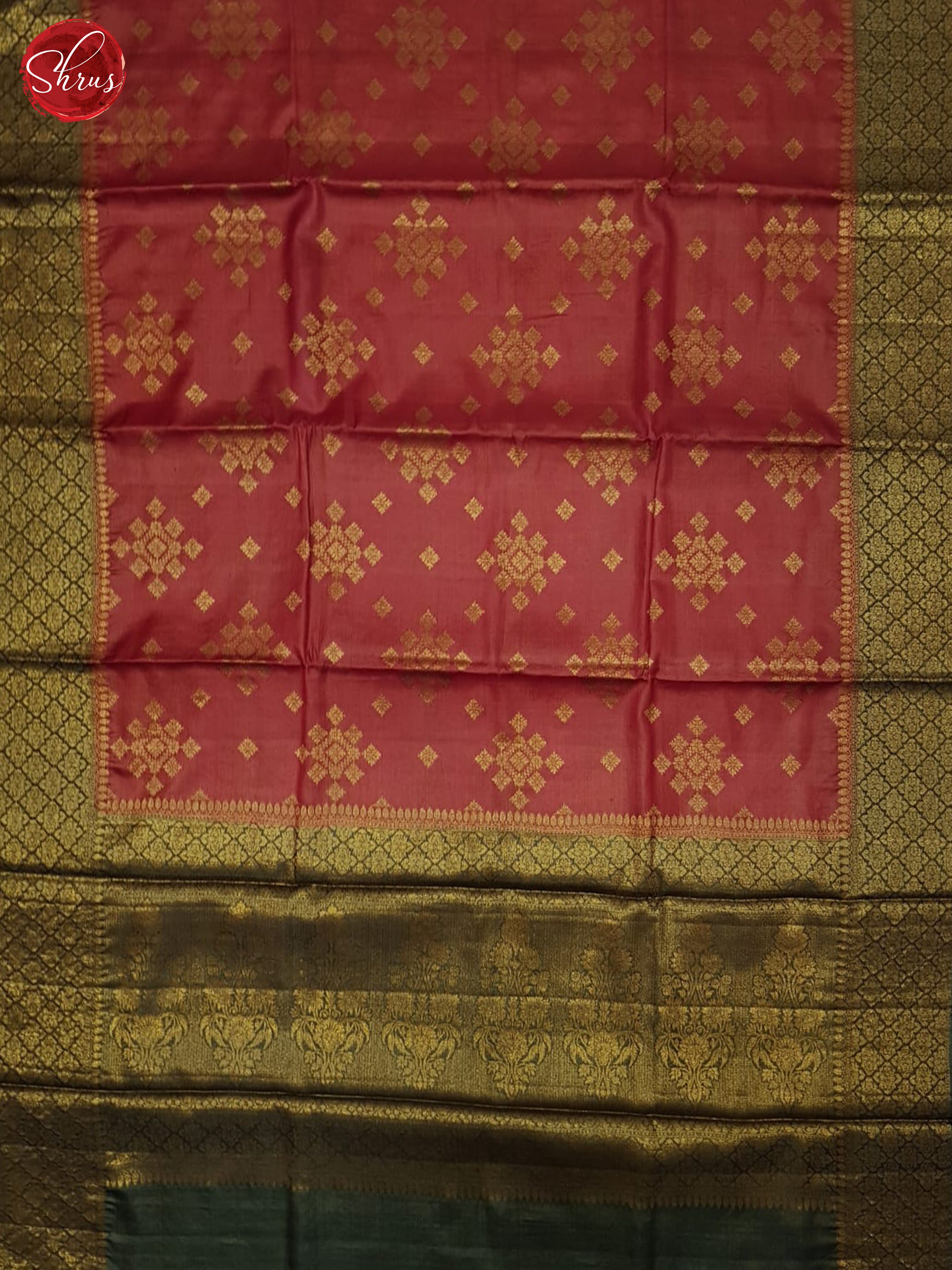 Red And Grey - Shop on ShrusEternity.com