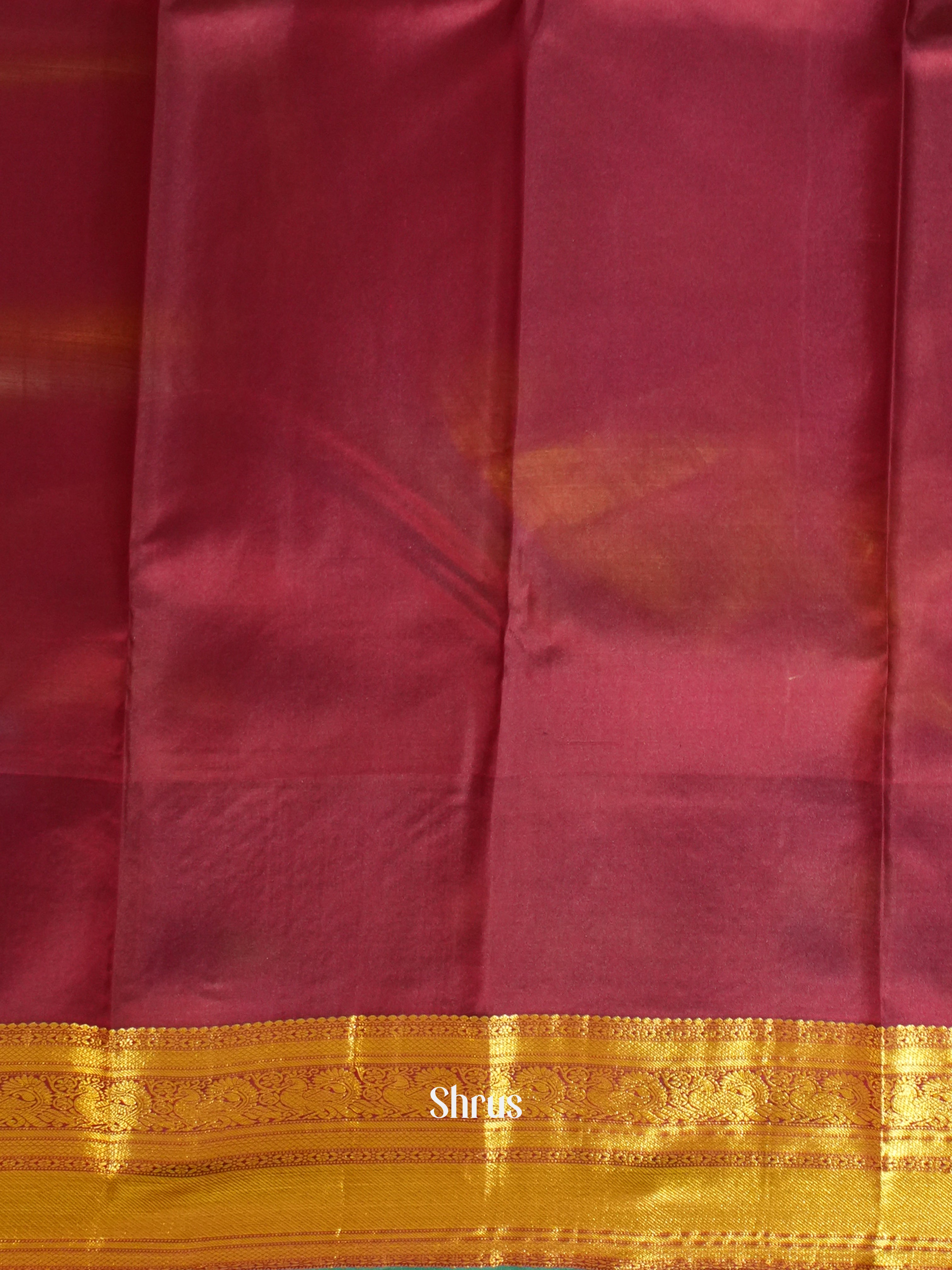 Peach & Maroon - Korvai Kanchipuram Silk with zari woven floral jaal motifs on the body & Zari Border - Shop on ShrusEternity.com