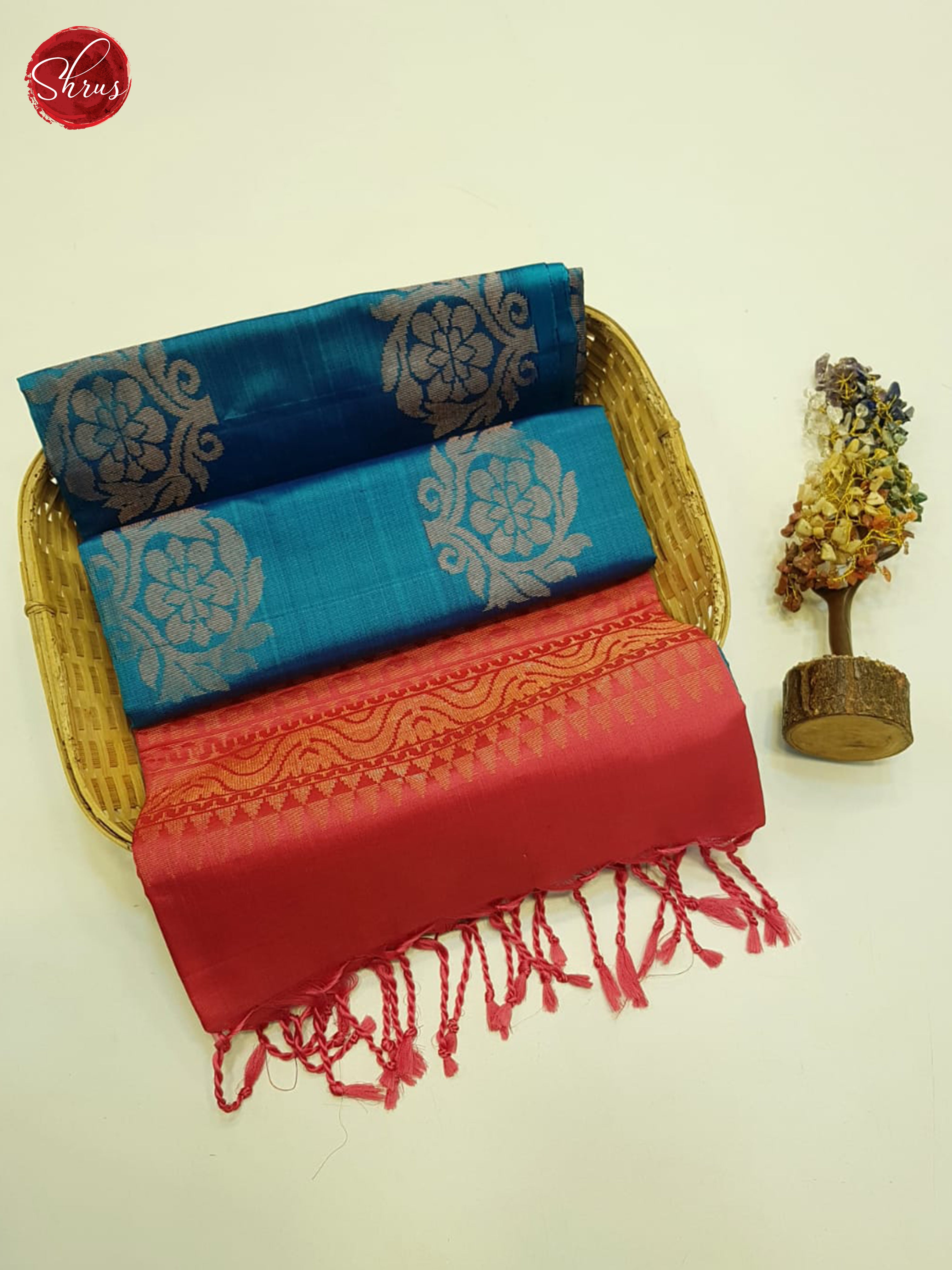 Blue And Pink - Shop on ShrusEternity.com