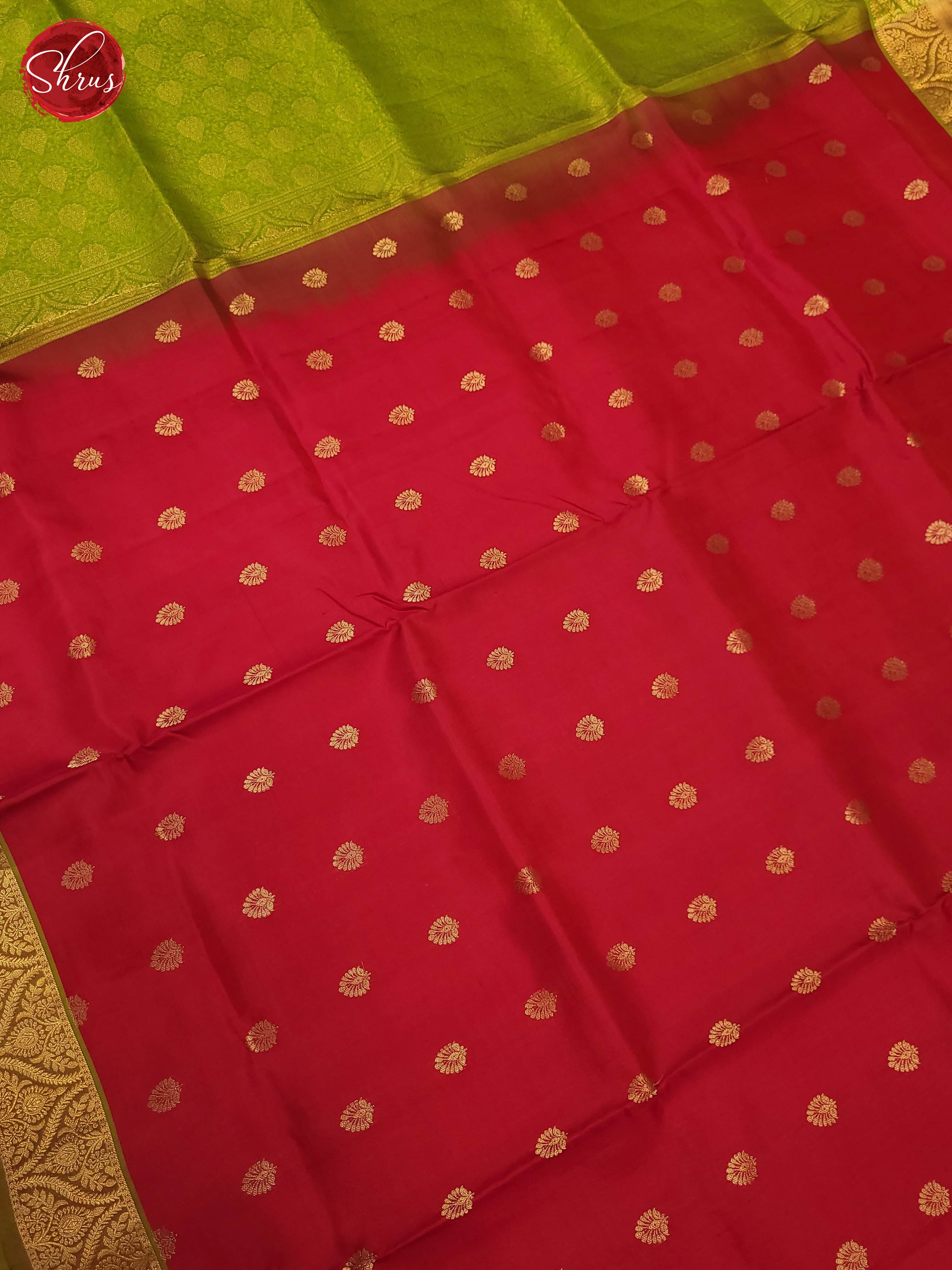 Red and Green - Shop on ShrusEternity.com