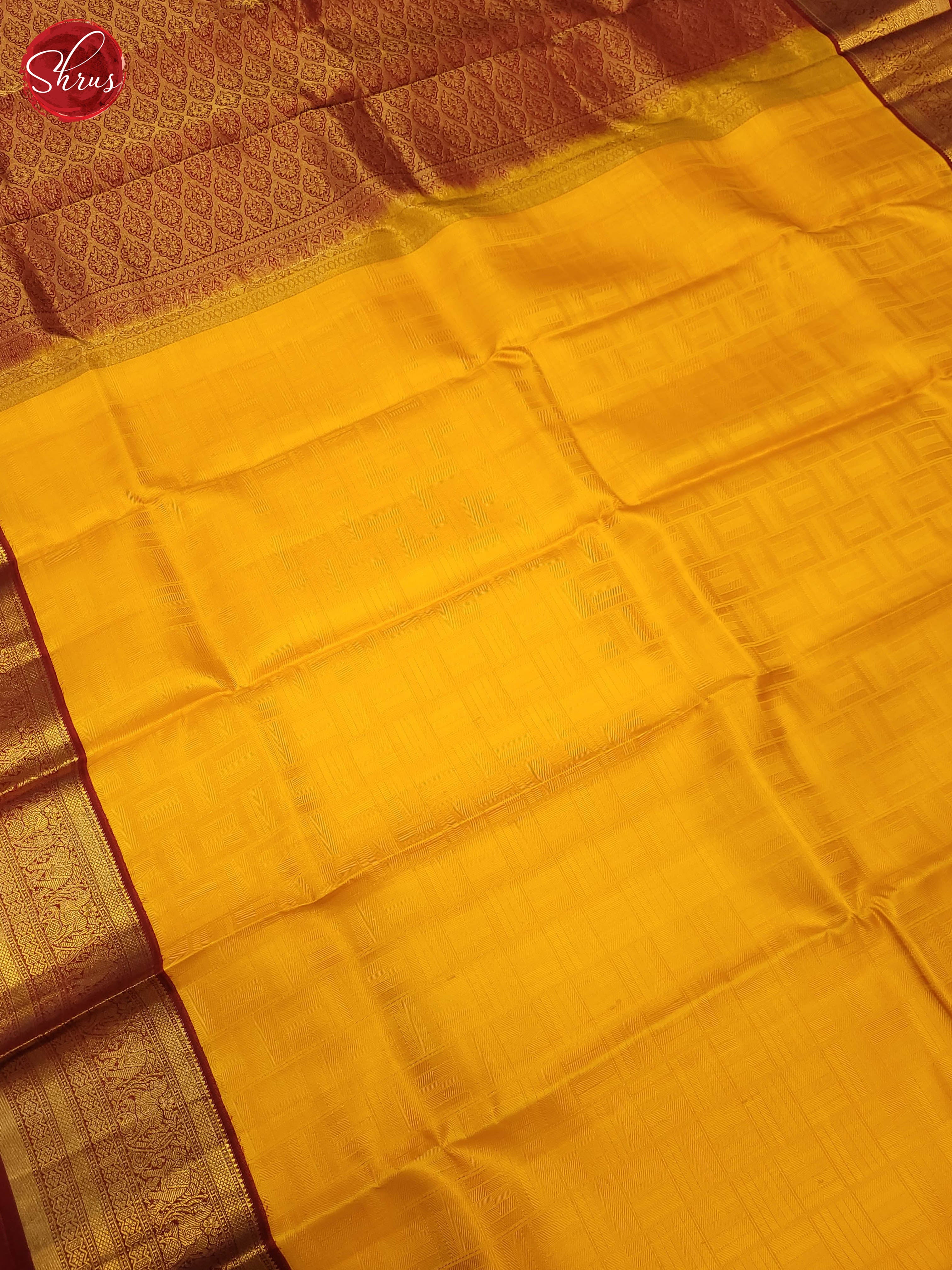 Yellow and maroon - Shop on ShrusEternity.com