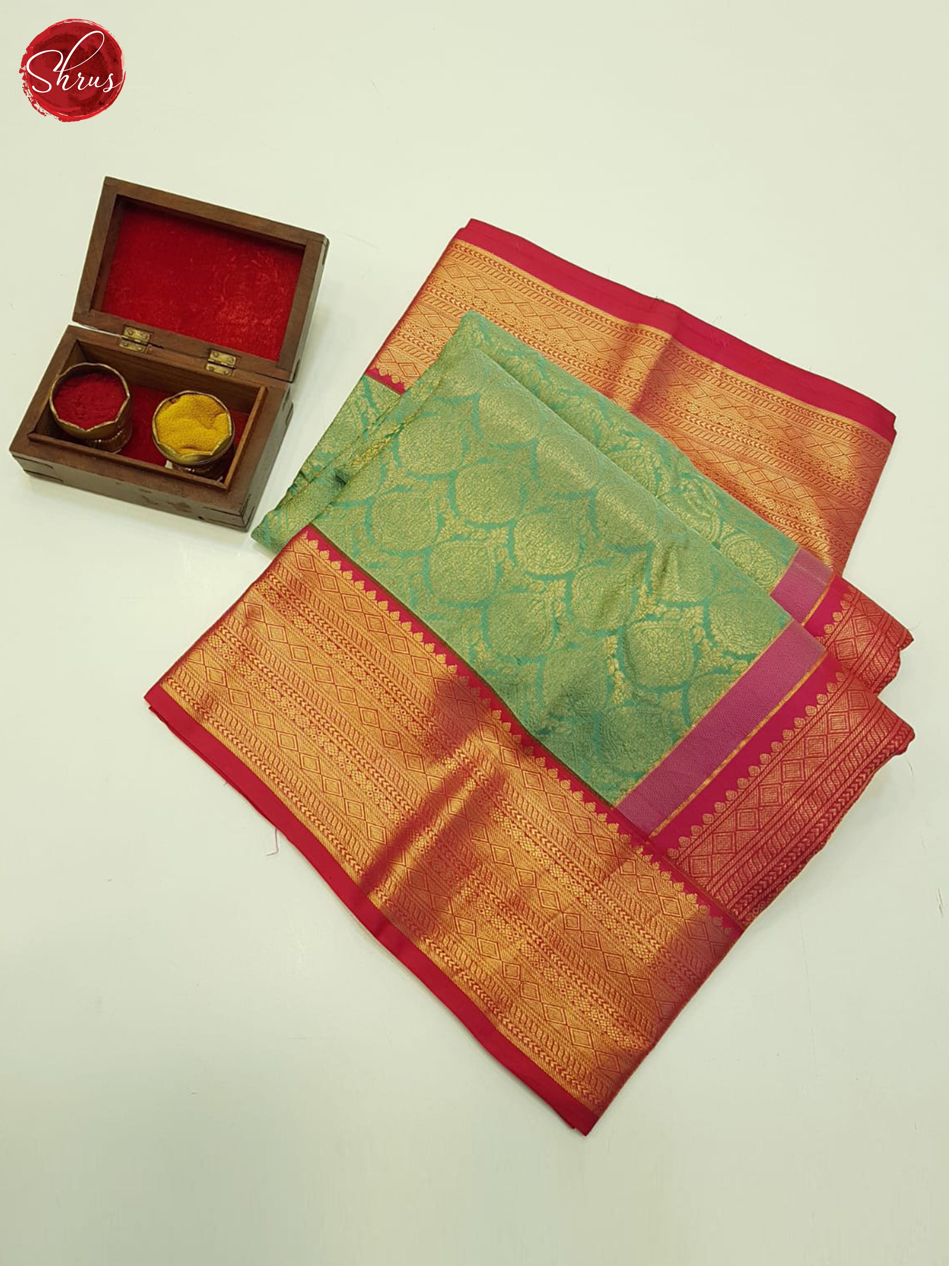 Green - Shop on ShrusEternity.com