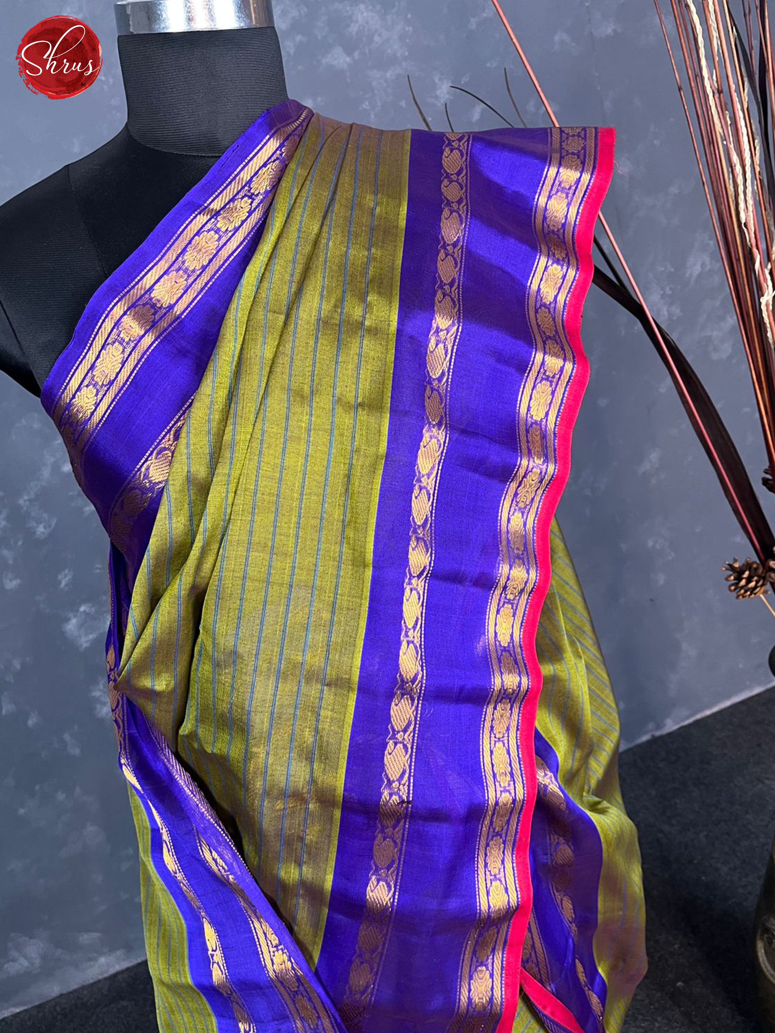 BES31589 - Gadwal Silk Cotton Saree - Shop on ShrusEternity.com
