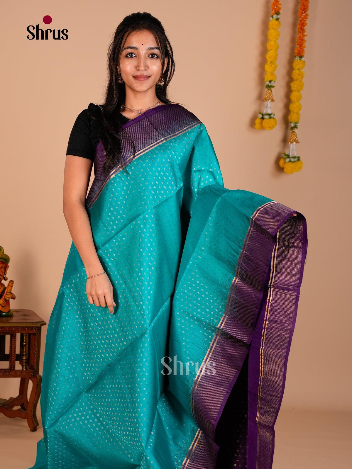 Buy Serene Blue Pure Soft Silk Saree with Intricately Woven Buttas & Violet Zari Brocade Pallu